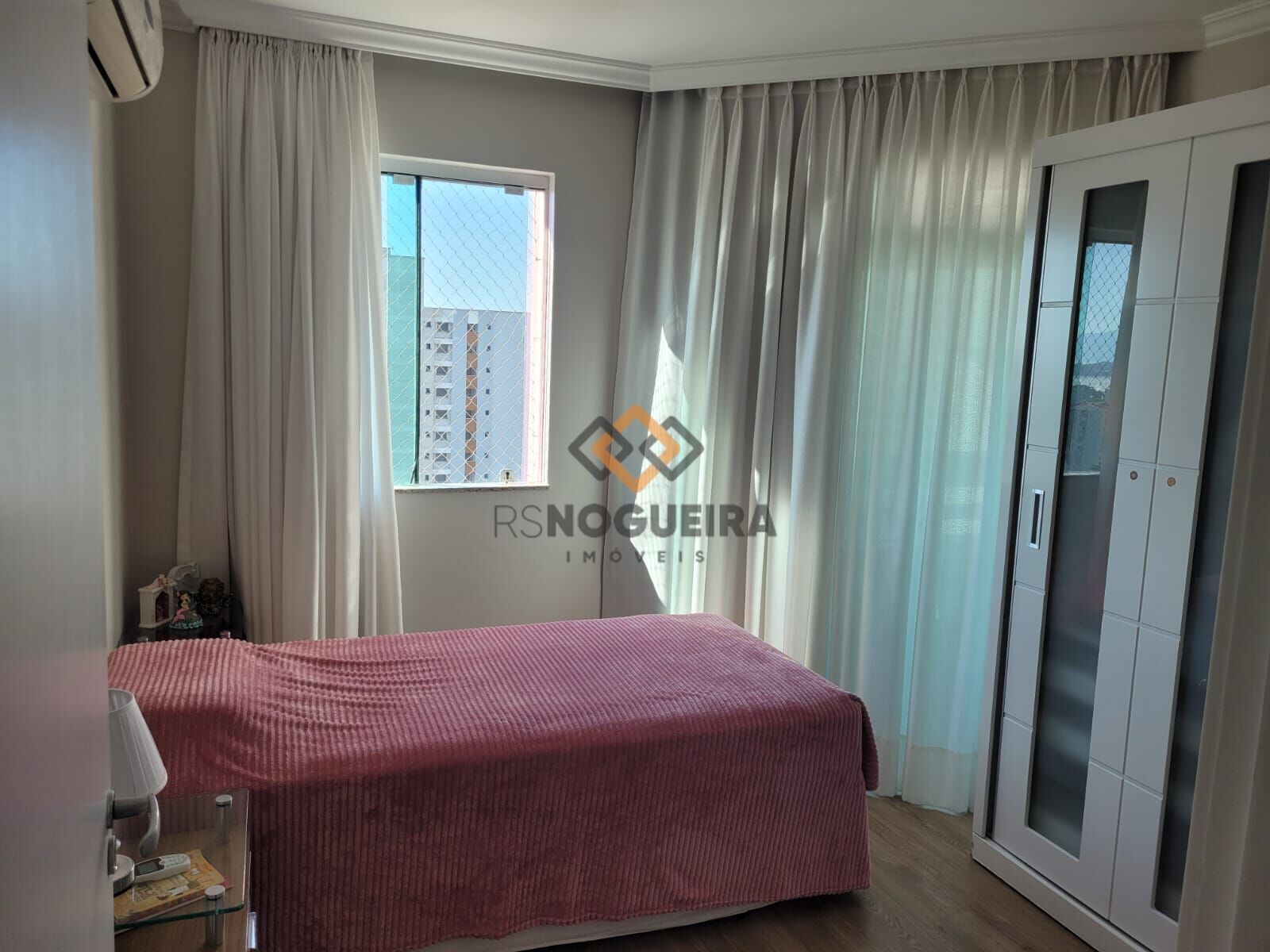 Apartamento para alugar com 3 quartos, 116m² - Foto 15