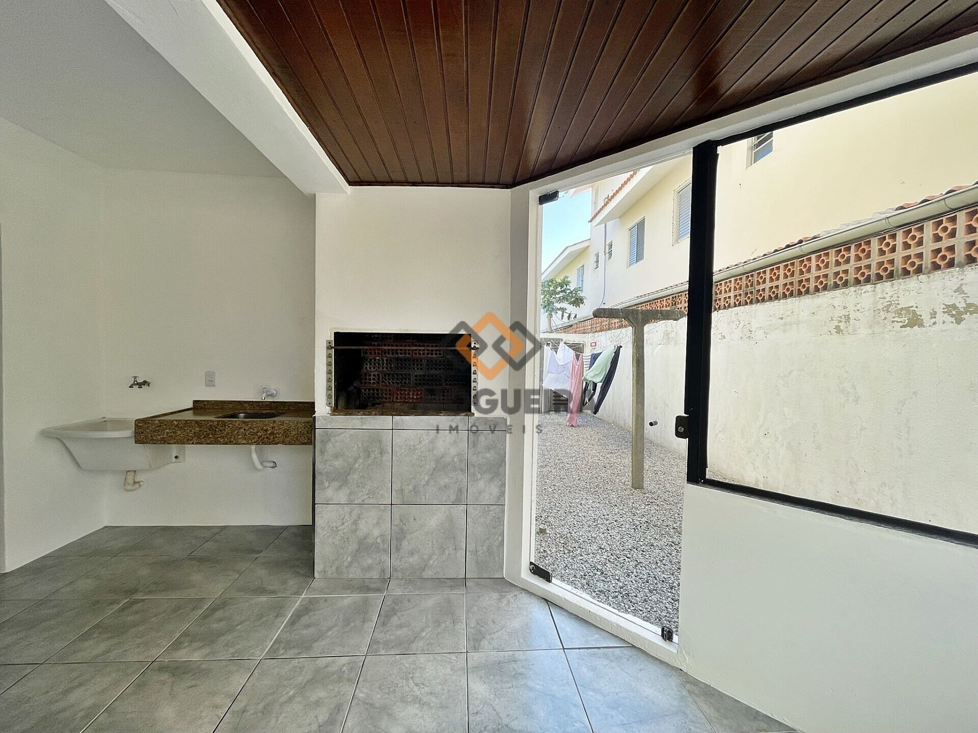Apartamento para alugar com 2 quartos, 65m² - Foto 7
