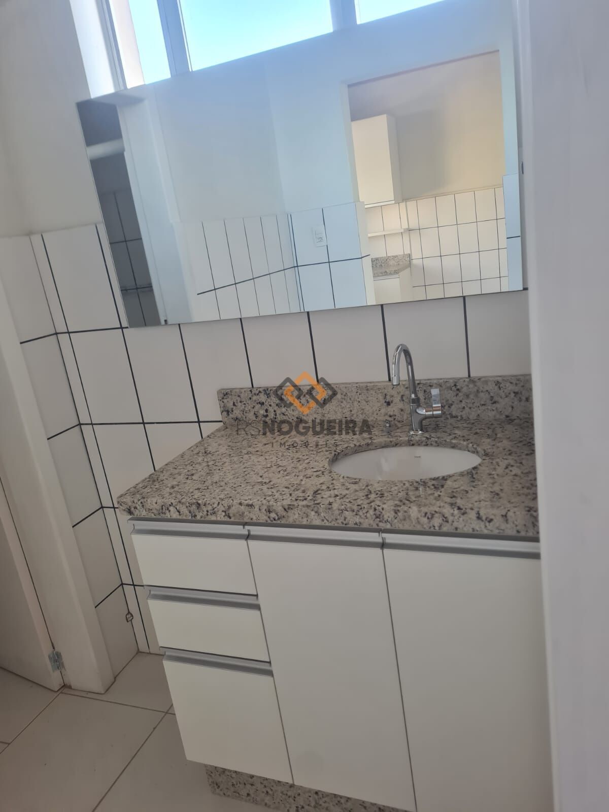 Apartamento para alugar com 3 quartos, 80m² - Foto 10