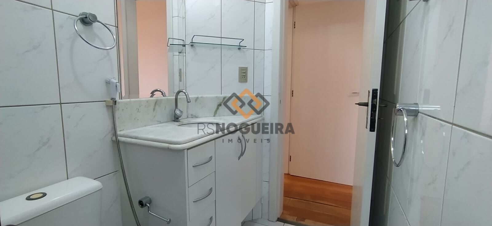 Apartamento para alugar com 3 quartos, 75m² - Foto 19