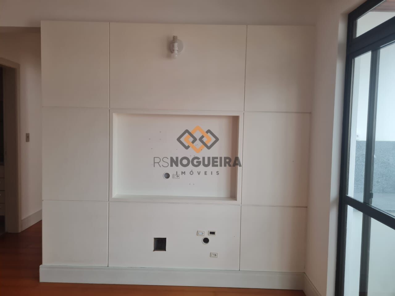 Apartamento para alugar com 3 quartos, 75m² - Foto 3