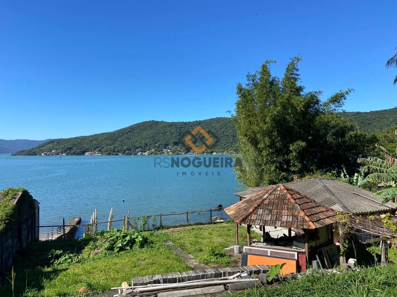 Terreno à venda, 709m² - Foto 1