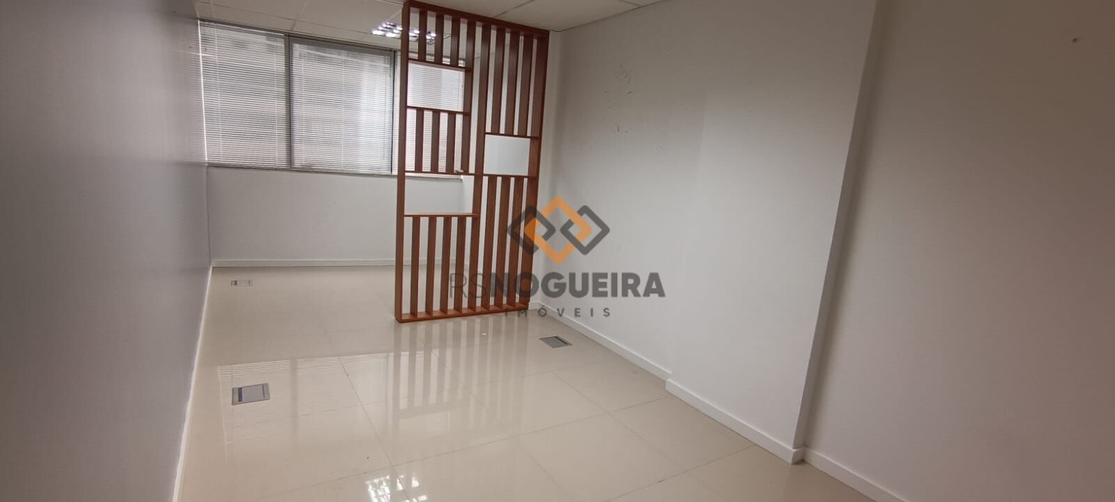 Conjunto Comercial-Sala para alugar, 20m² - Foto 1