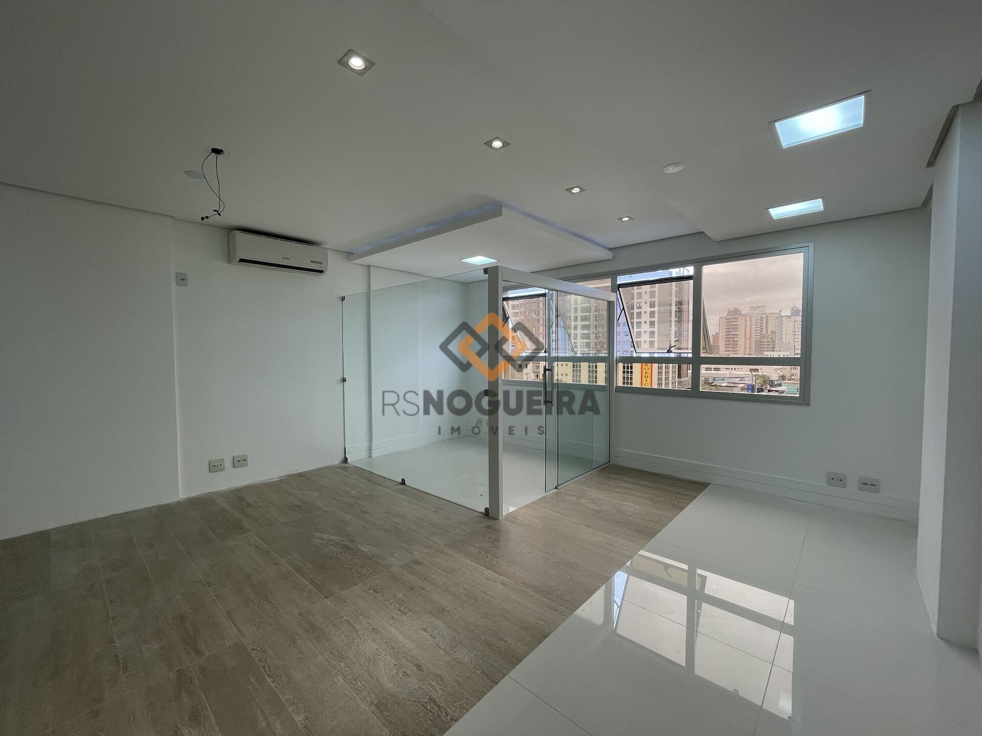 Conjunto Comercial-Sala para alugar, 38m² - Foto 2