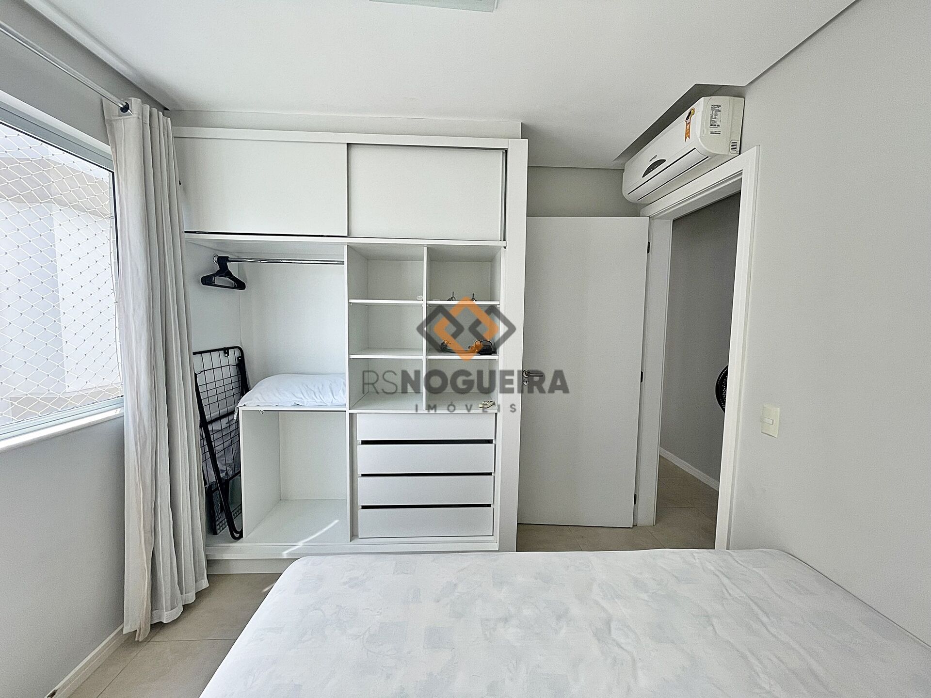 Apartamento à venda com 2 quartos, 64m² - Foto 19