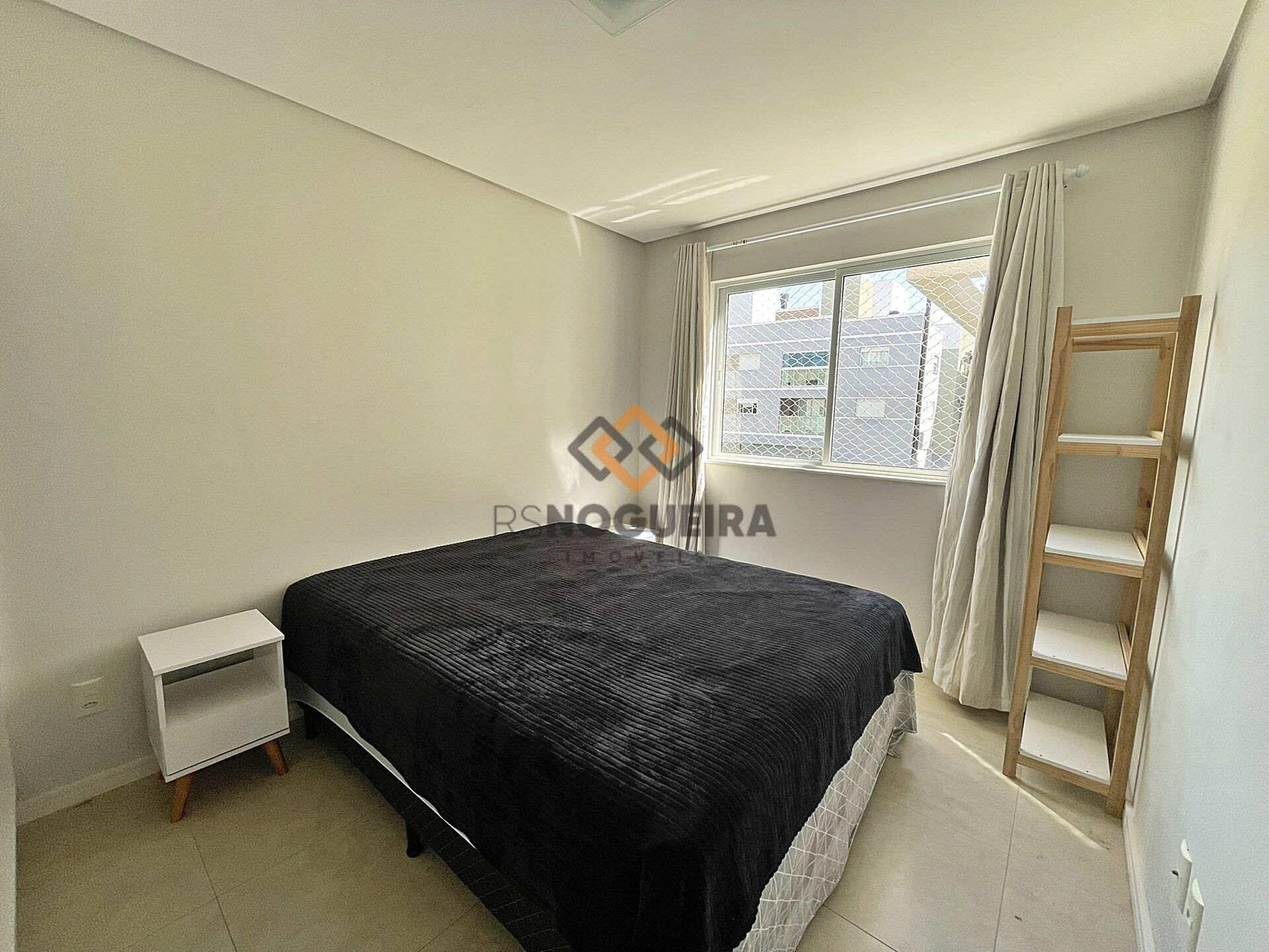 Apartamento à venda com 2 quartos, 64m² - Foto 22