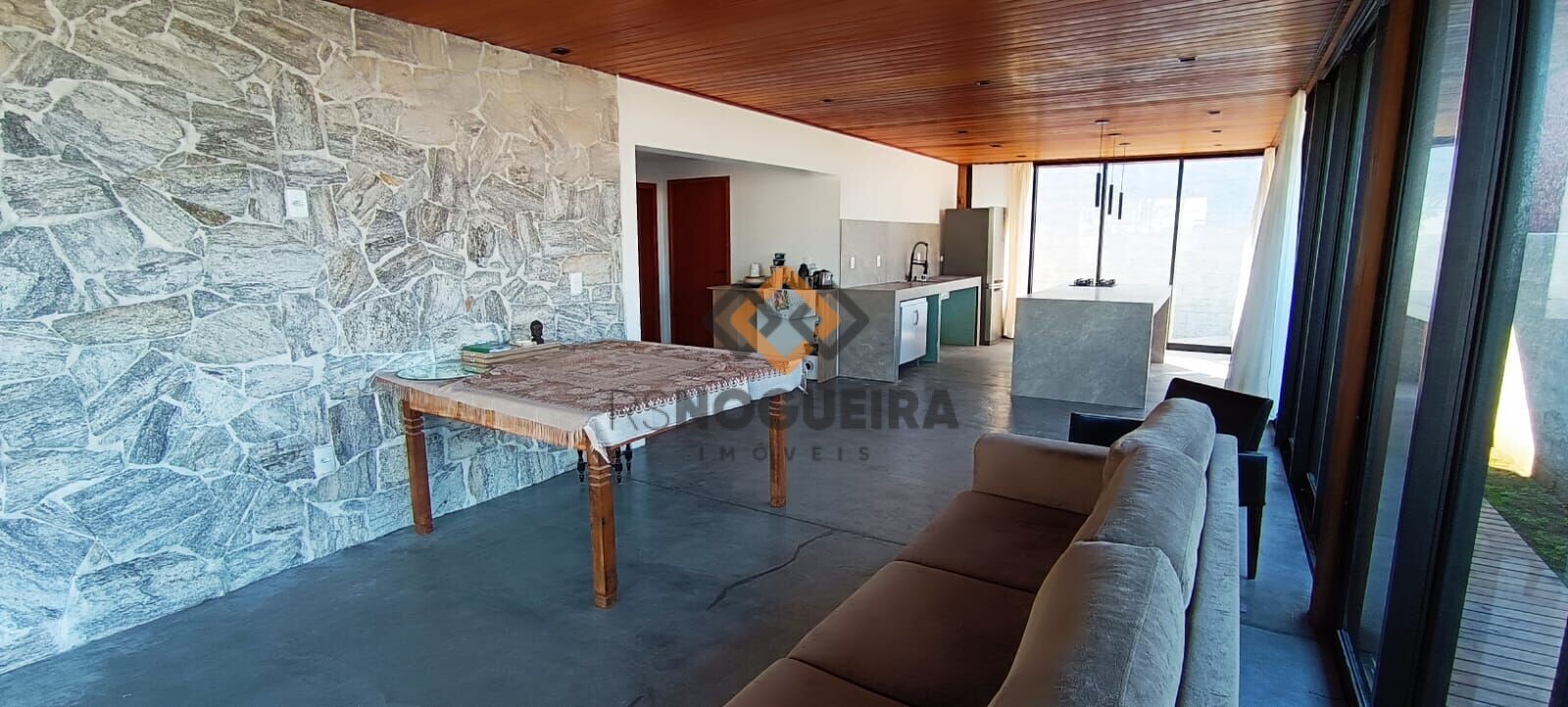 Casa à venda com 2 quartos, 150m² - Foto 8