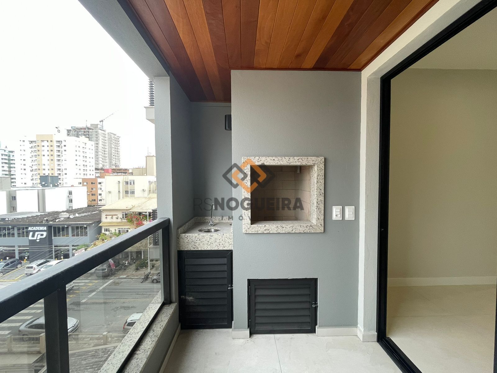 Apartamento para alugar com 2 quartos, 68m² - Foto 29