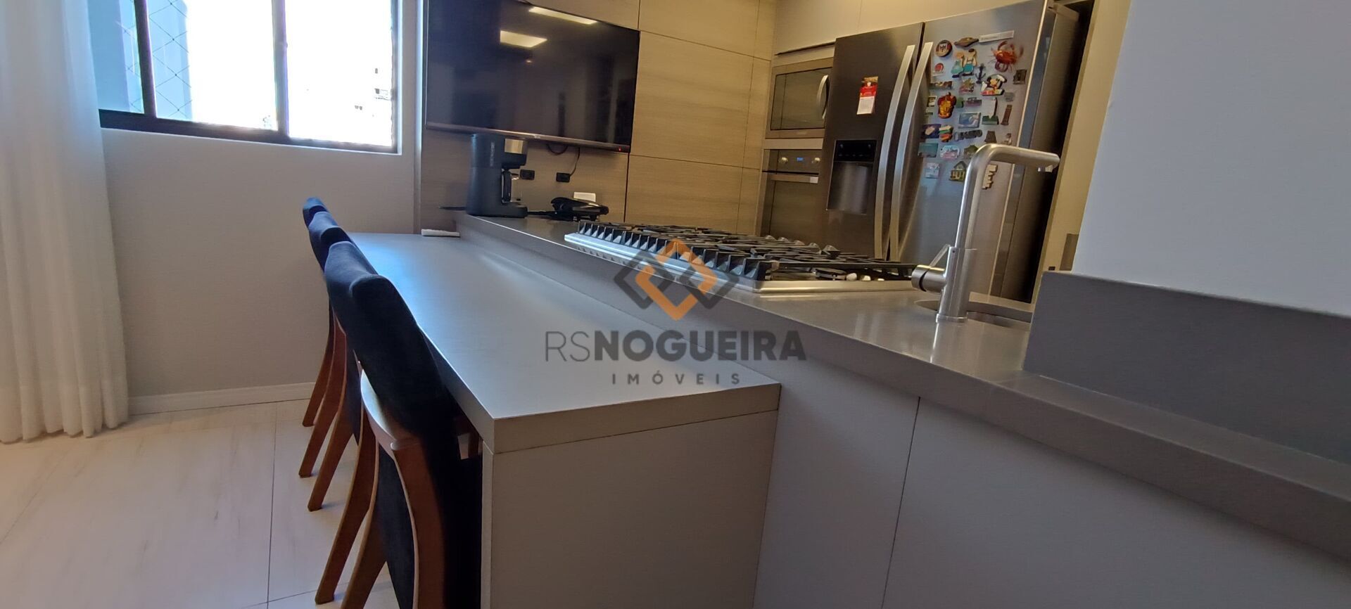Cobertura para alugar com 4 quartos, 320m² - Foto 15