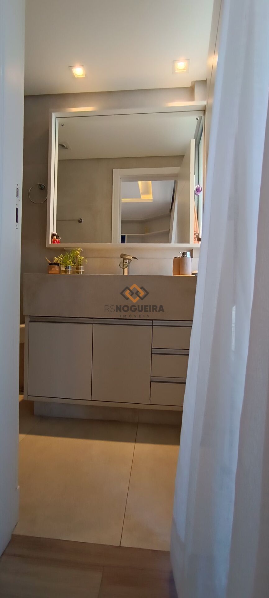 Cobertura para alugar com 4 quartos, 320m² - Foto 17