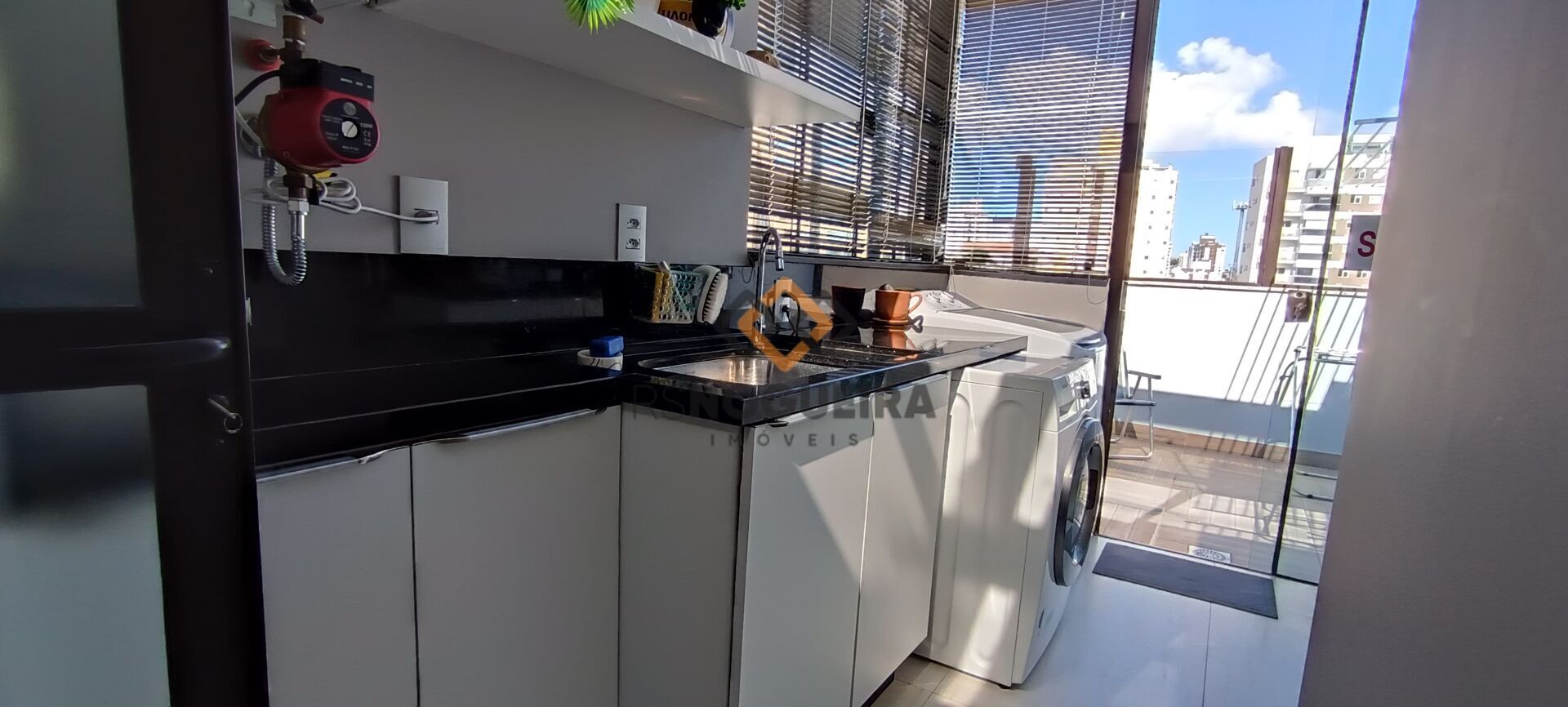 Cobertura para alugar com 4 quartos, 320m² - Foto 7