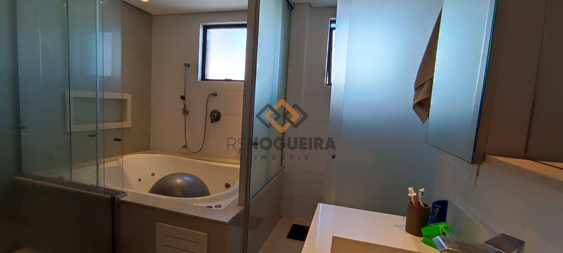 Cobertura para alugar com 4 quartos, 320m² - Foto 34