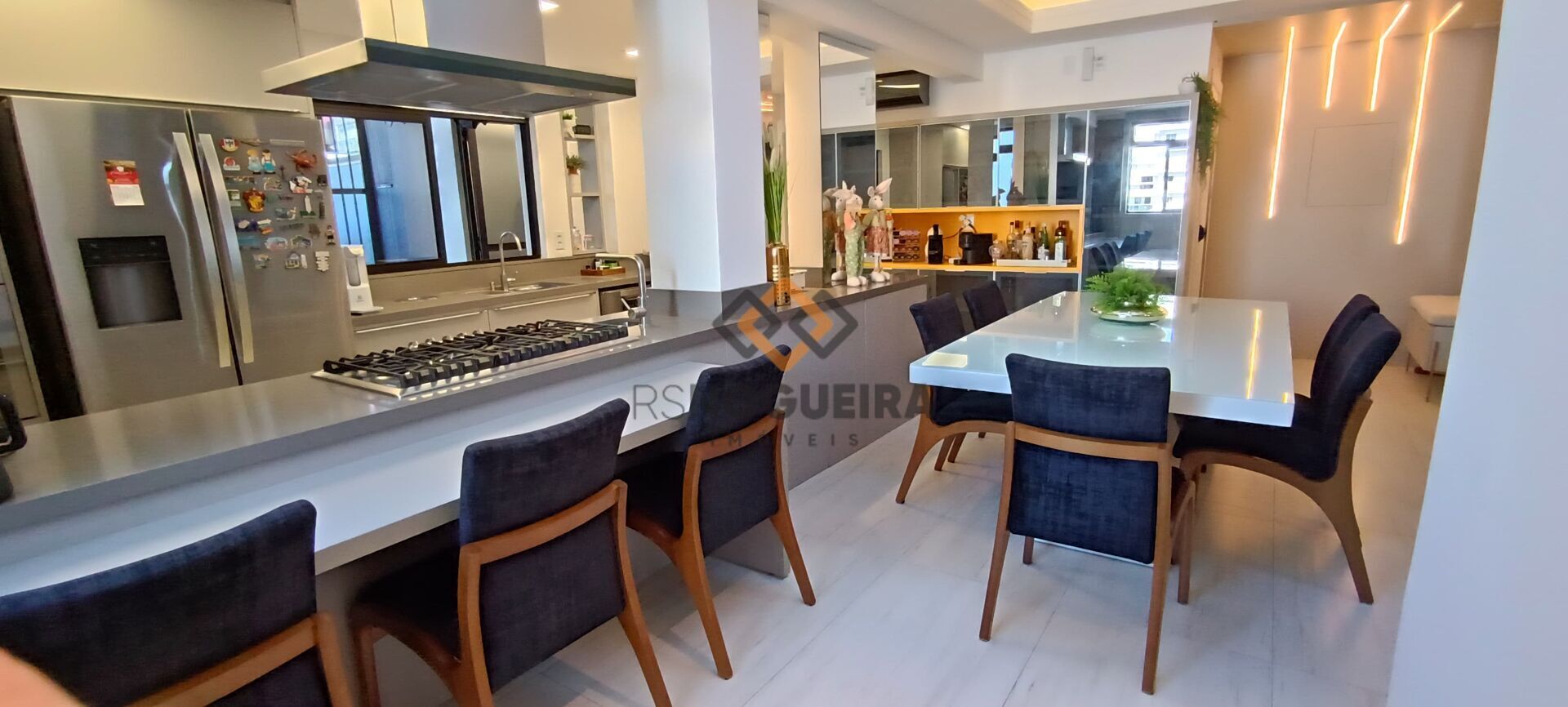 Cobertura para alugar com 4 quartos, 320m² - Foto 4