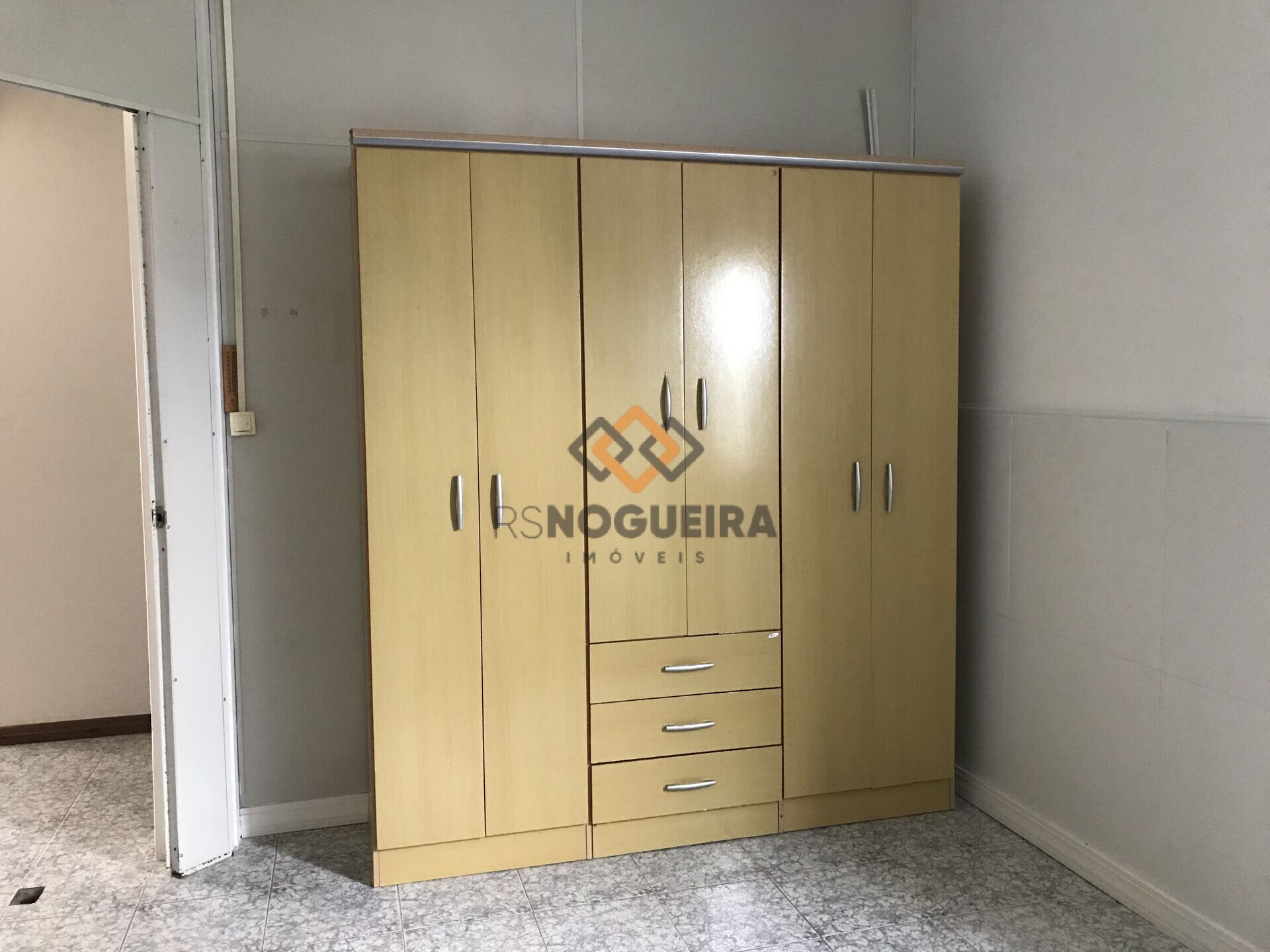 Kitnet e Studio para alugar com 1 quarto, 300m² - Foto 16