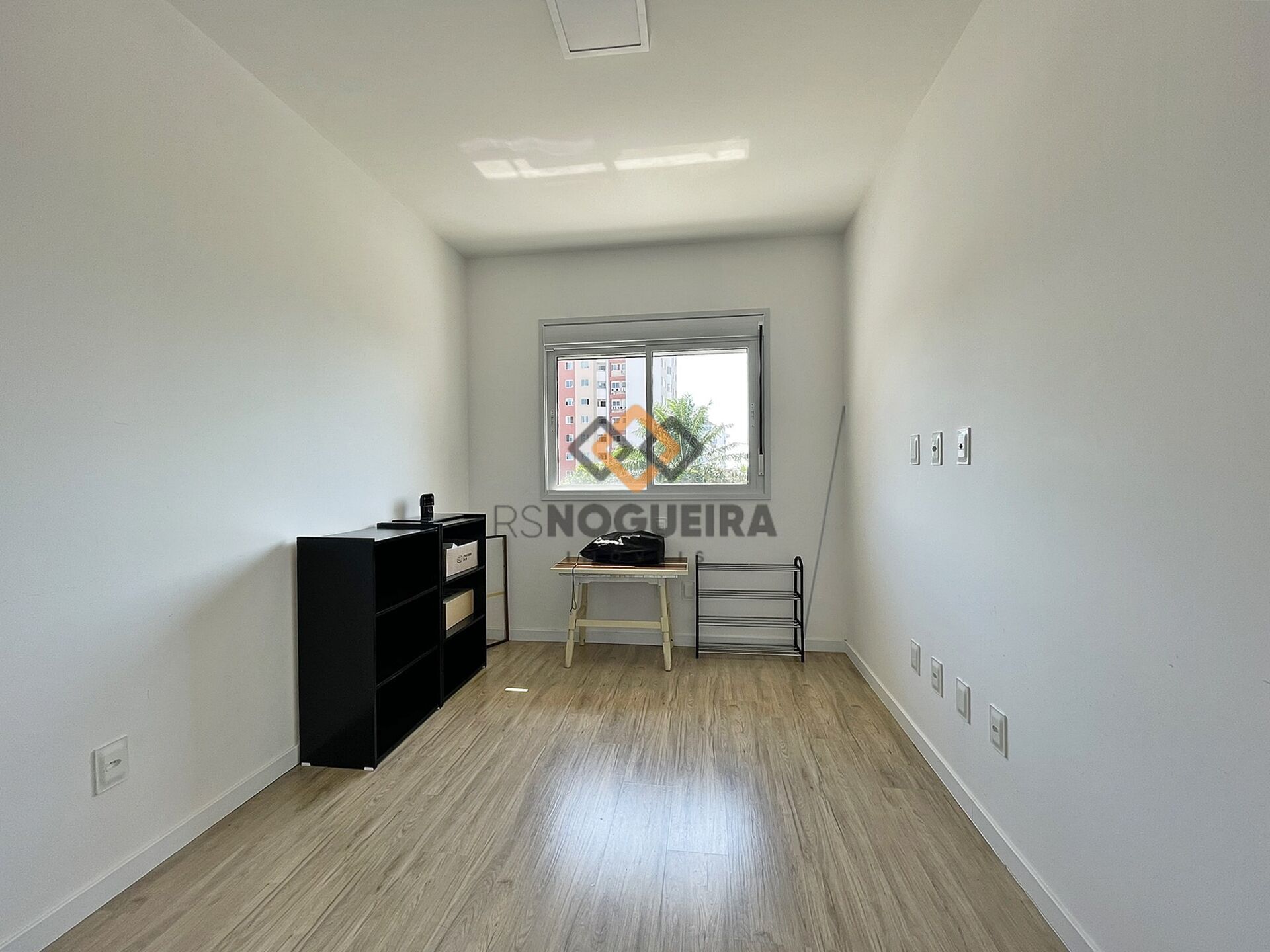 Apartamento para alugar com 2 quartos, 75m² - Foto 12