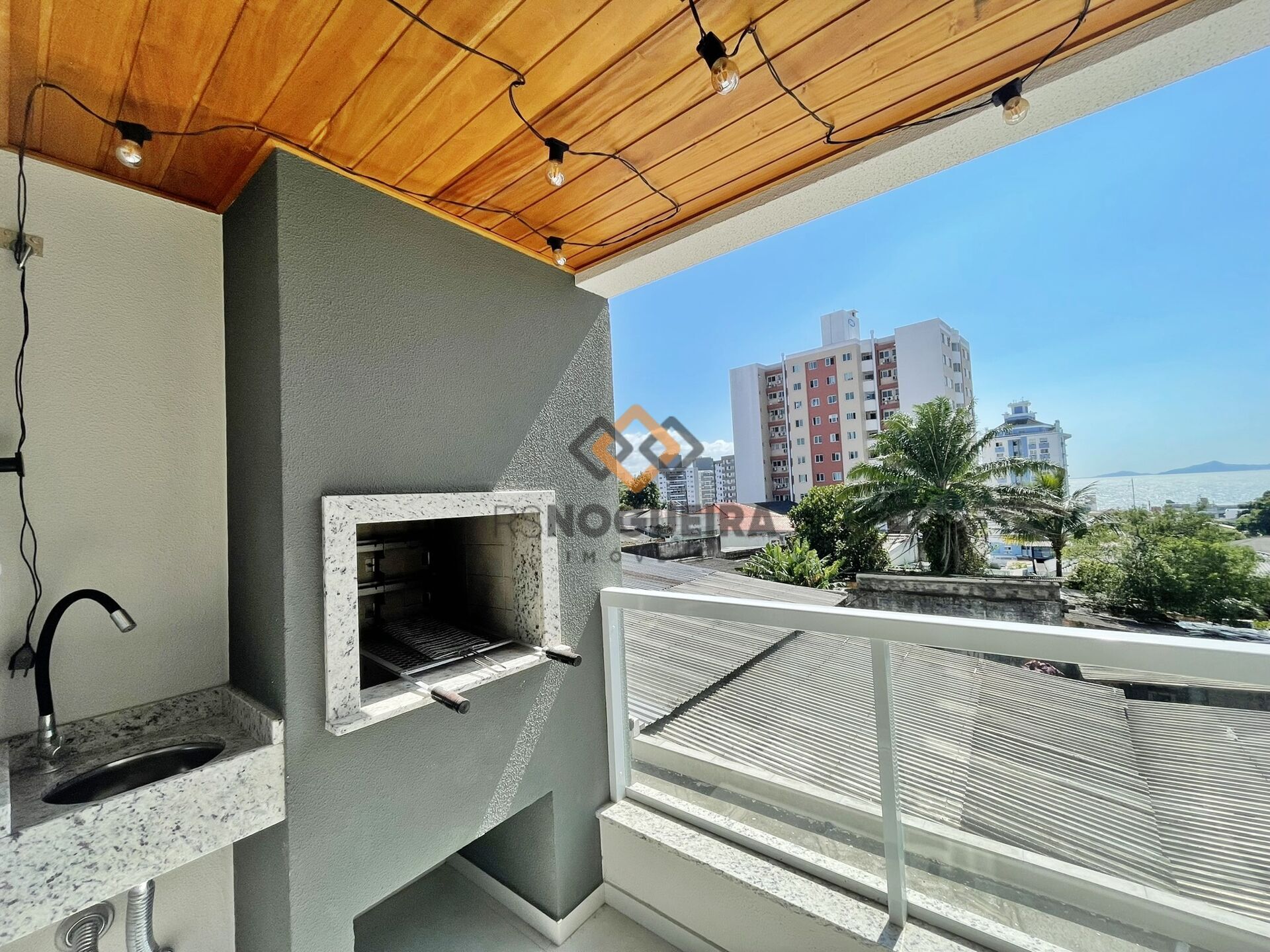 Apartamento para alugar com 2 quartos, 75m² - Foto 6