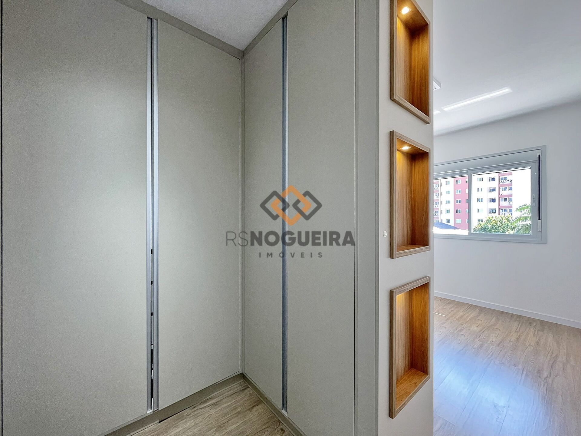 Apartamento para alugar com 2 quartos, 75m² - Foto 18