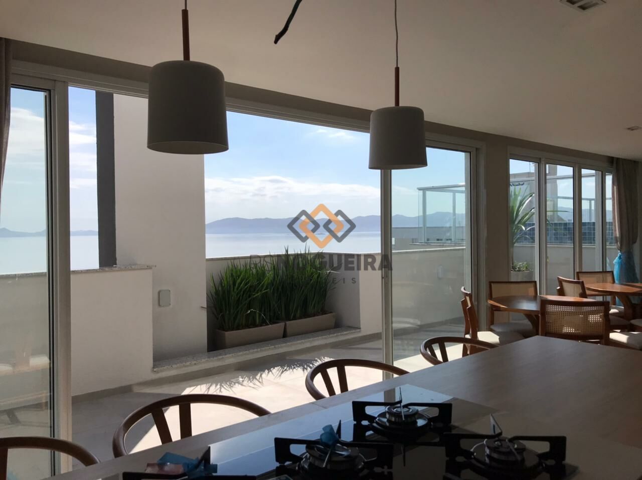 Apartamento para alugar com 2 quartos, 75m² - Foto 26
