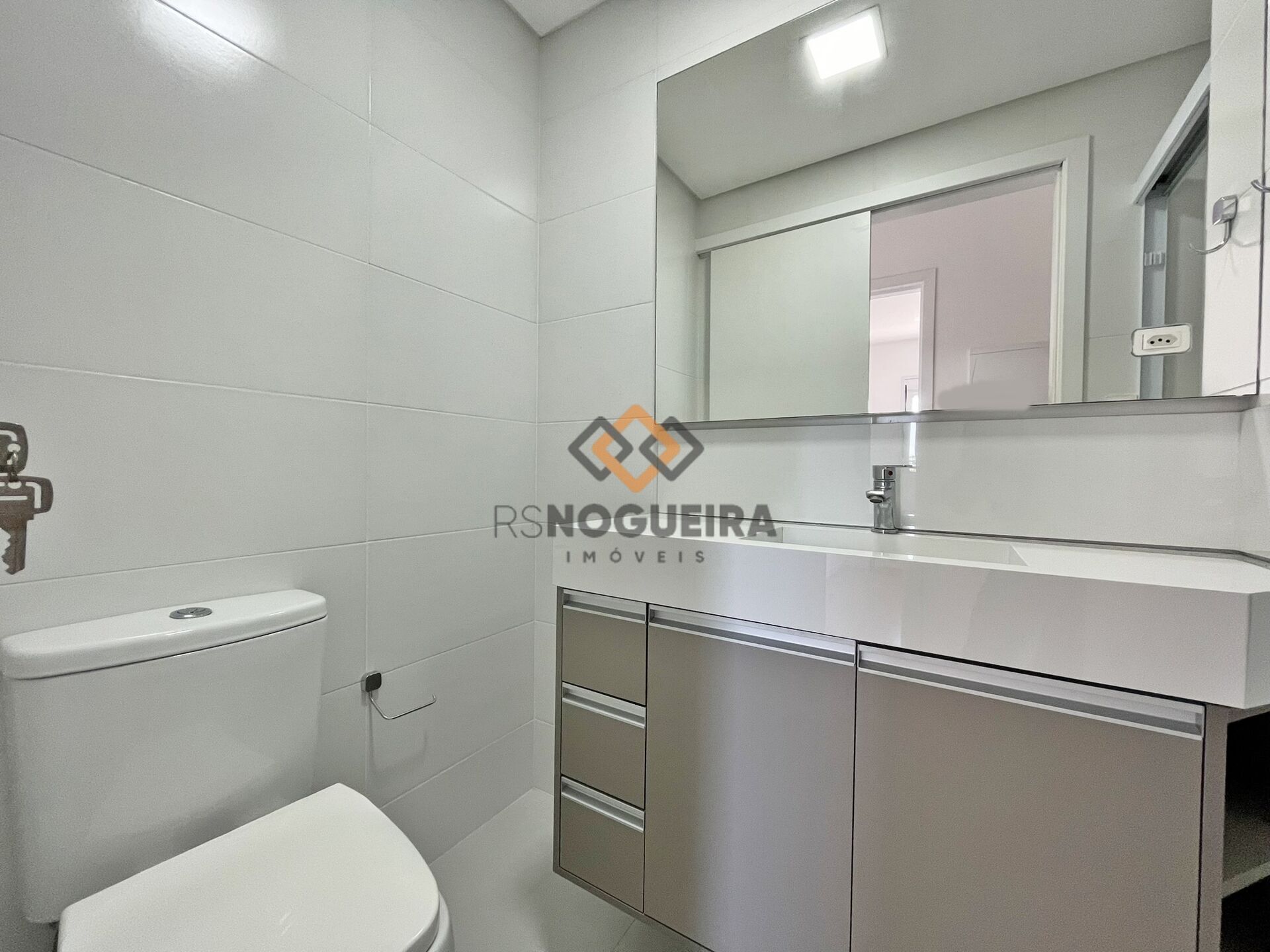 Apartamento para alugar com 2 quartos, 75m² - Foto 20