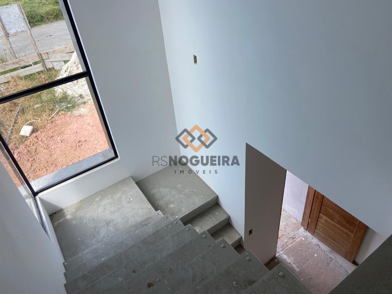 Casa à venda com 3 quartos, 353m² - Foto 18