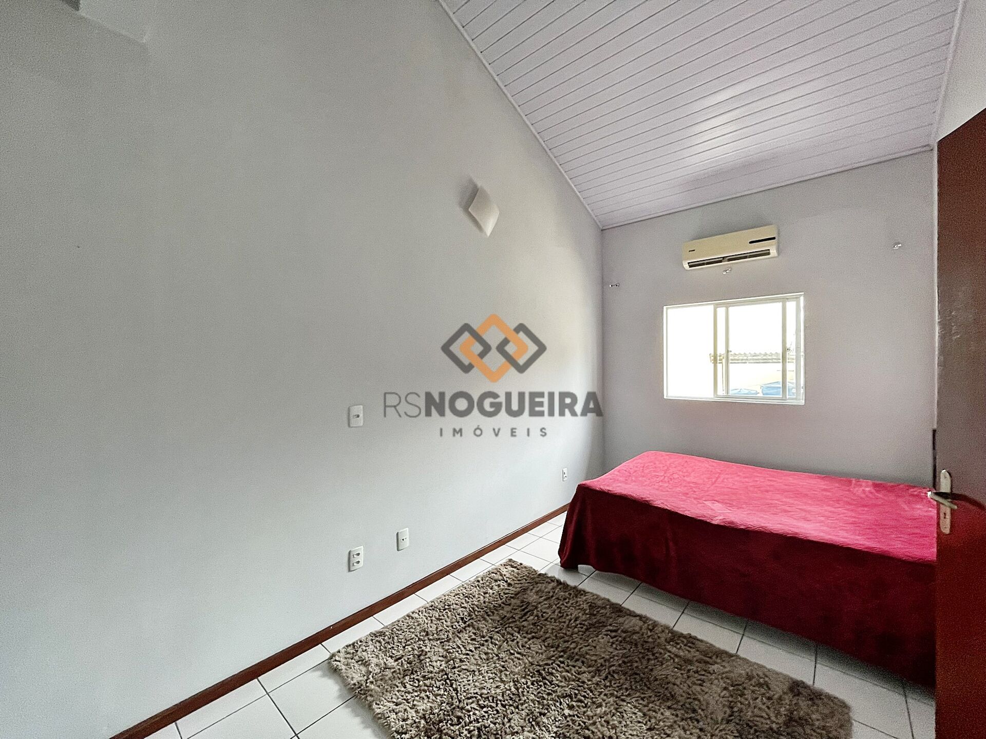 Apartamento à venda com 2 quartos, 85m² - Foto 11