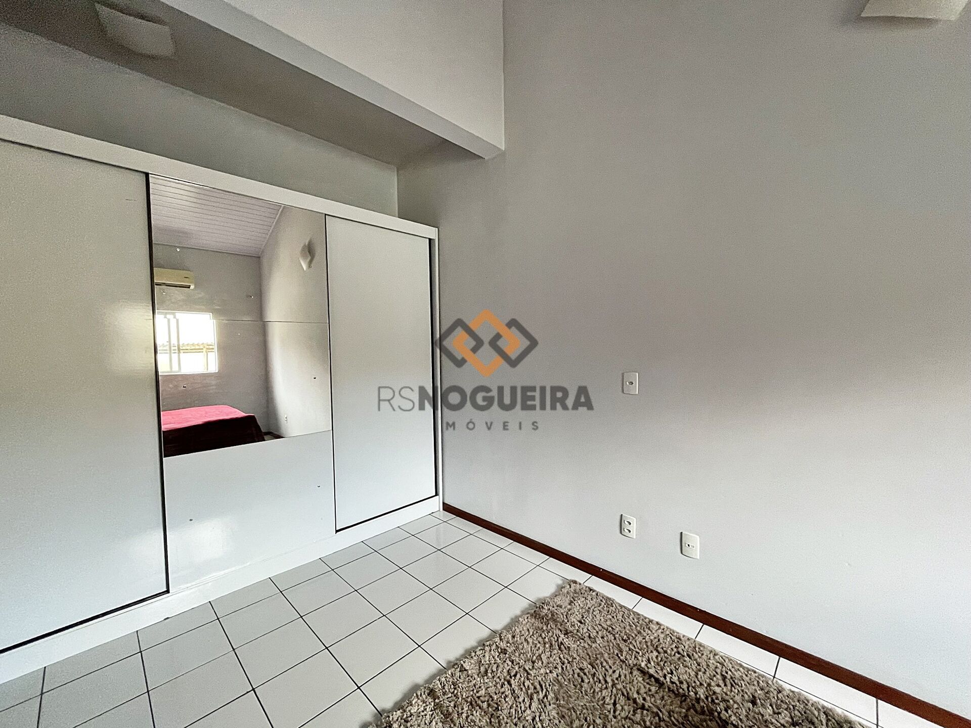 Apartamento à venda com 2 quartos, 85m² - Foto 12