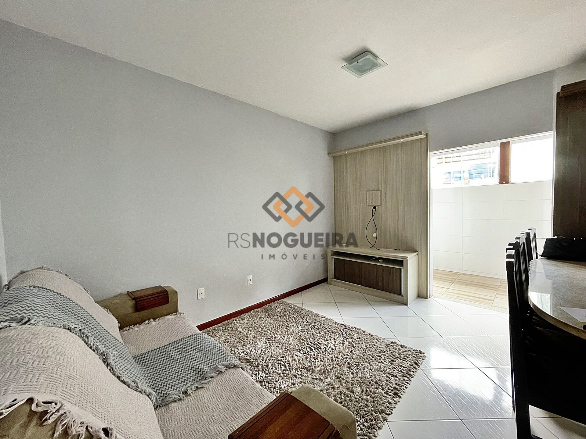 Apartamento à venda com 2 quartos, 85m² - Foto 6