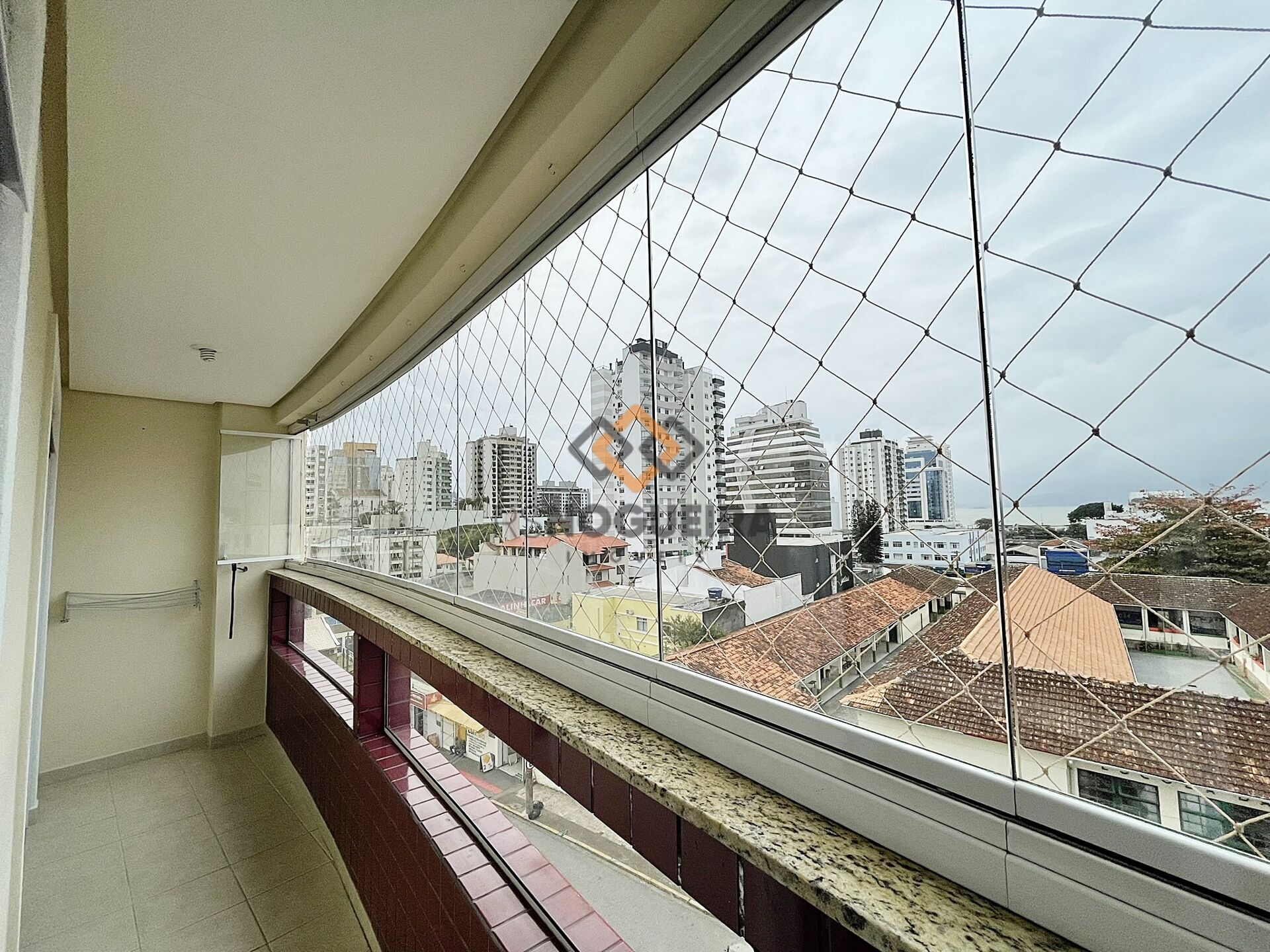 Apartamento para alugar com 3 quartos, 110m² - Foto 19