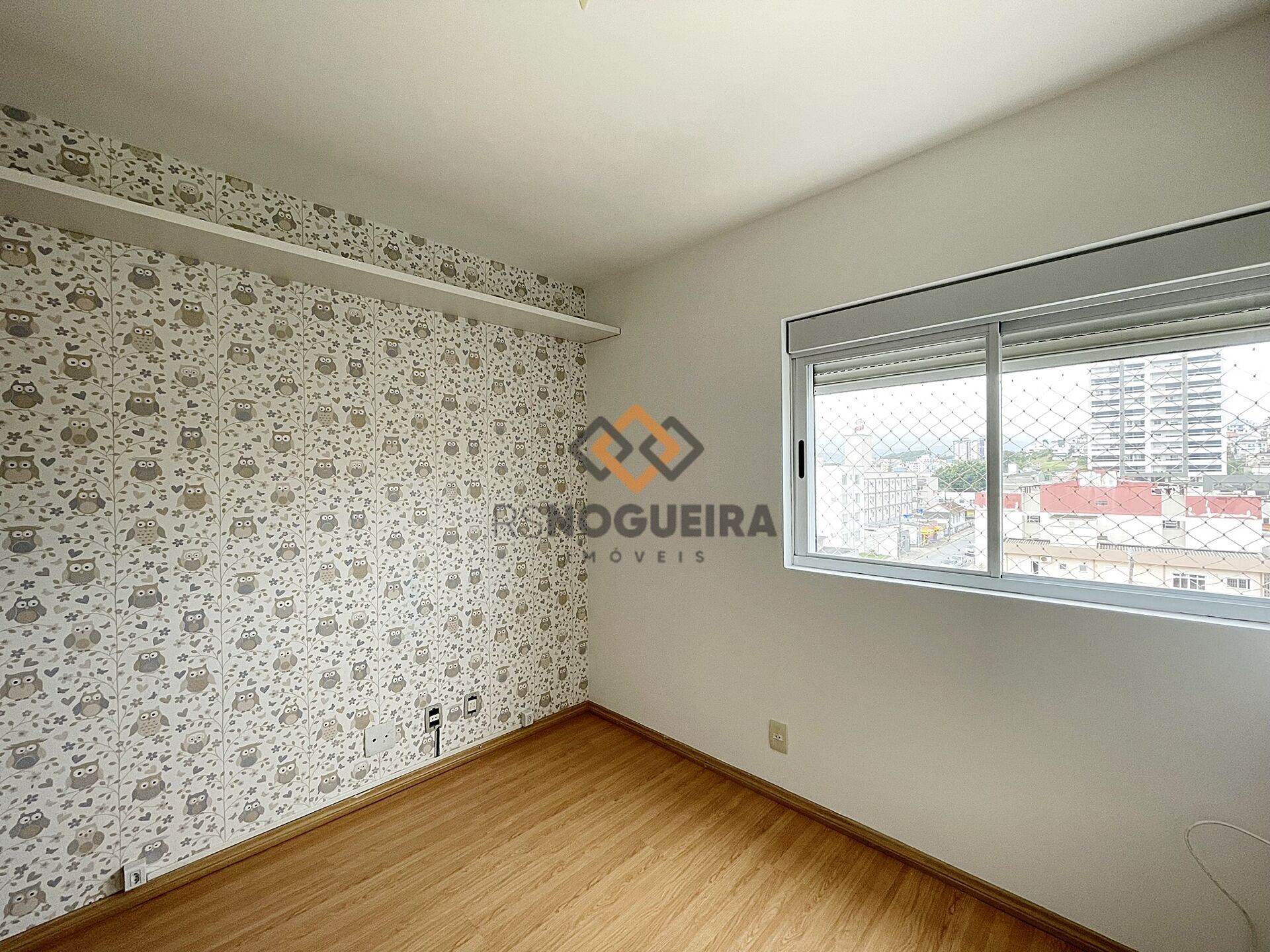 Apartamento para alugar com 3 quartos, 110m² - Foto 15