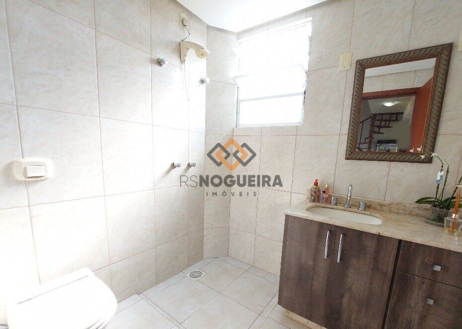 Casa para alugar com 3 quartos, 174m² - Foto 16