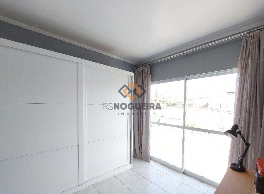 Casa para alugar com 3 quartos, 174m² - Foto 14