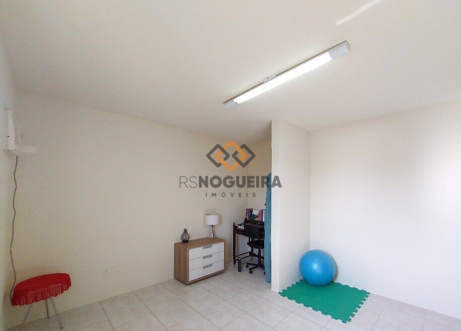 Casa para alugar com 3 quartos, 174m² - Foto 21