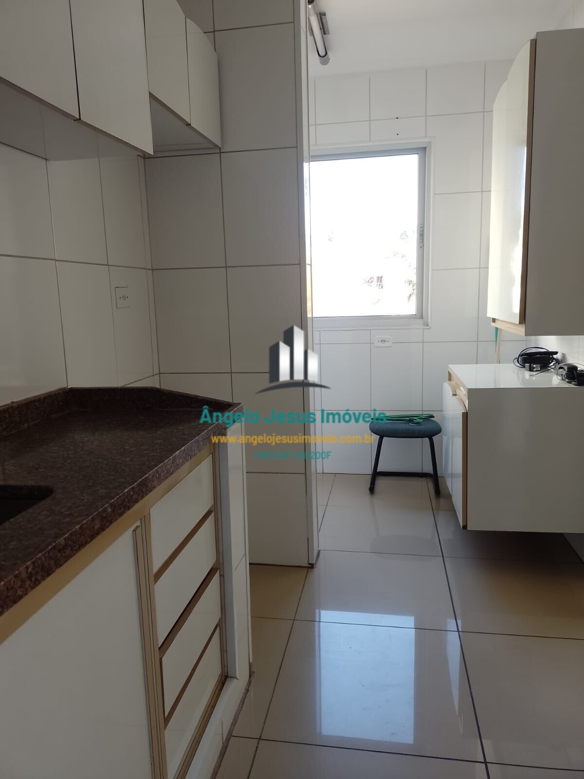 Apartamento à venda com 3 quartos, 80m² - Foto 9