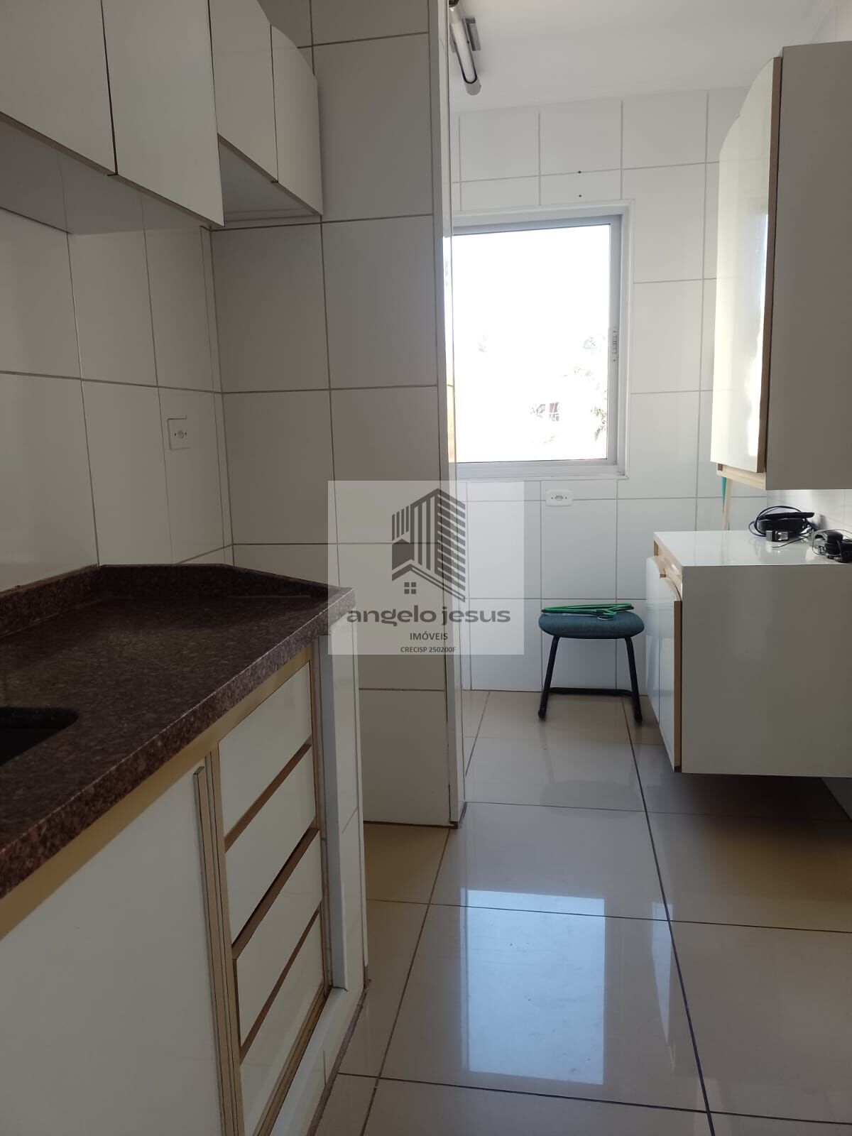 Apartamento à venda com 3 quartos, 80m² - Foto 9