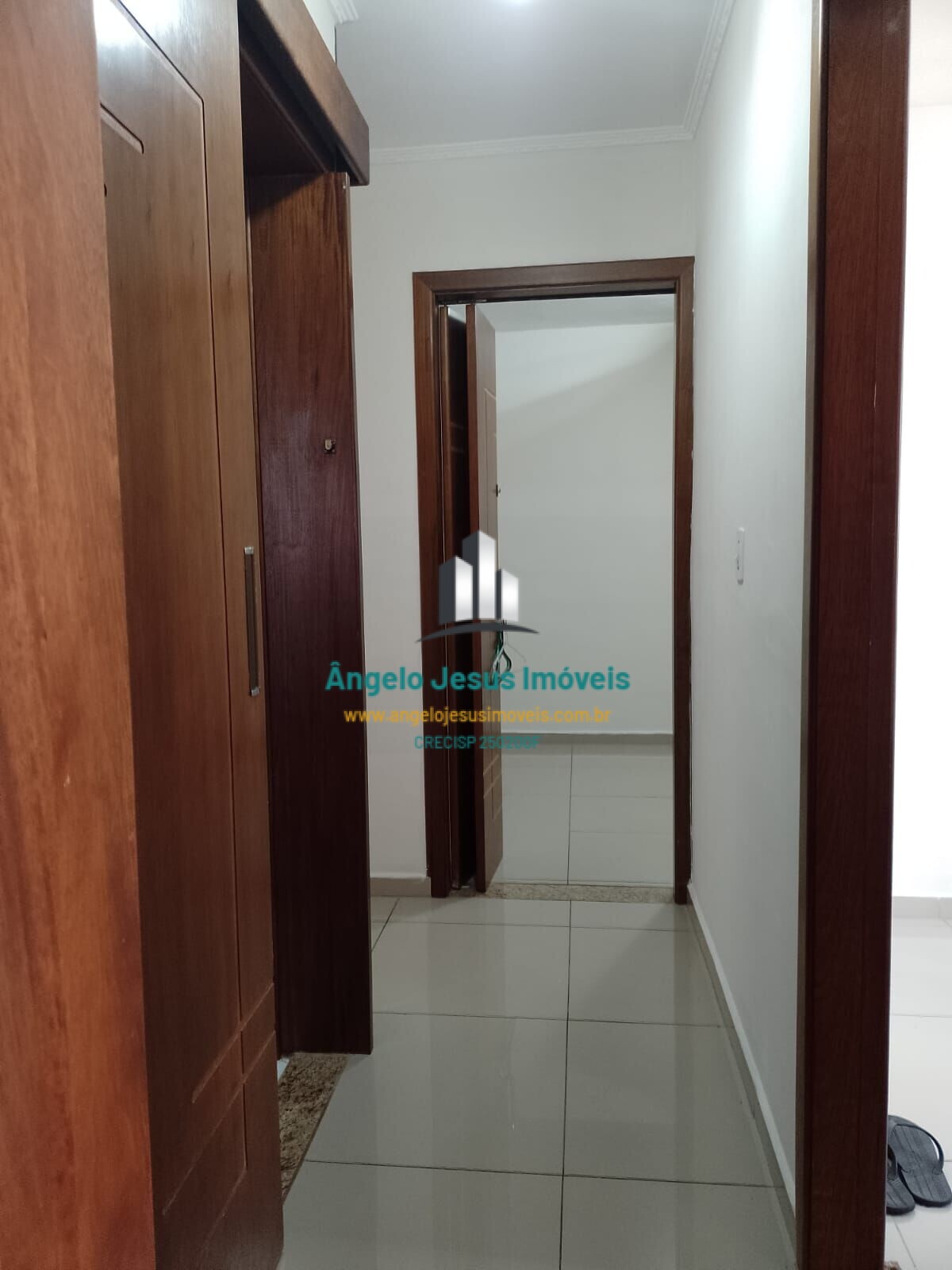 Apartamento à venda com 3 quartos, 80m² - Foto 11