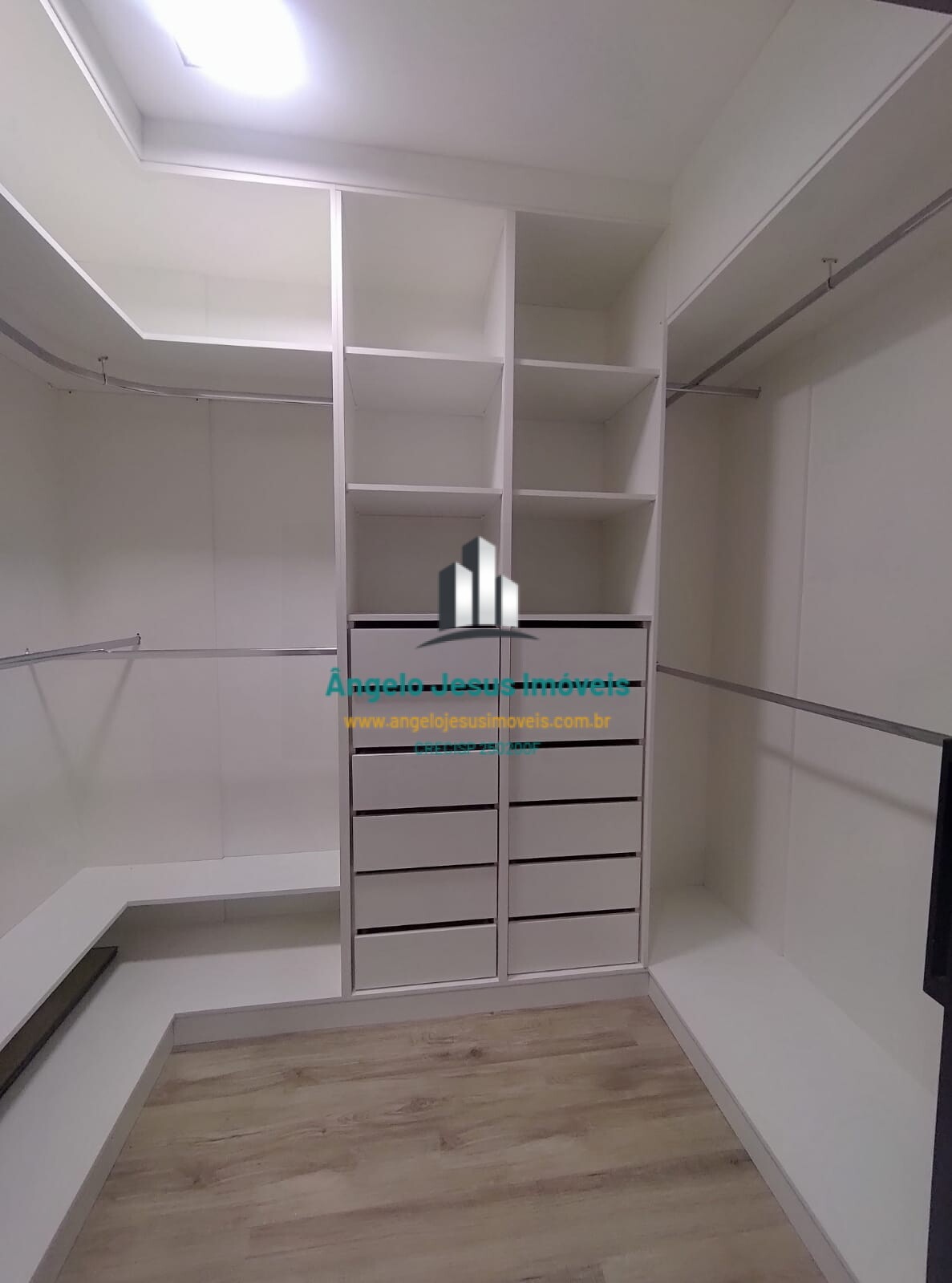 Casa à venda com 3 quartos, 192m² - Foto 21