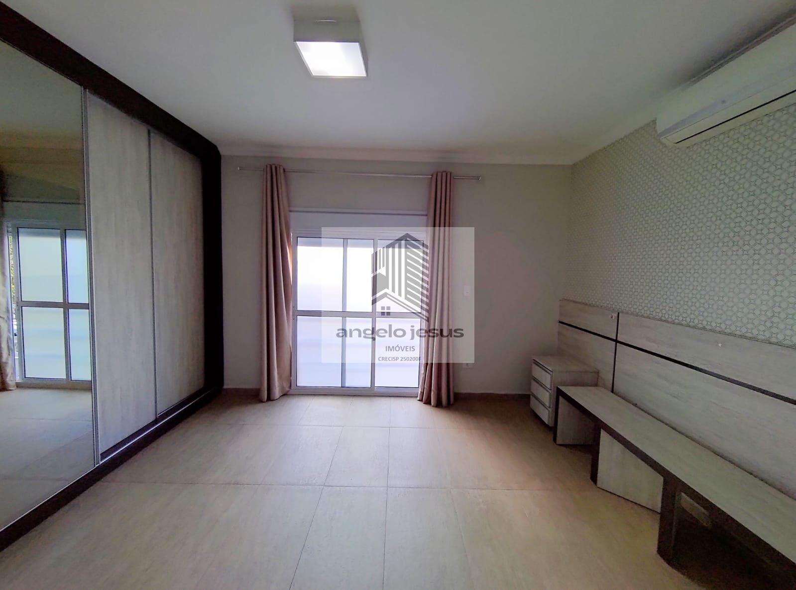 Sobrado à venda com 2 quartos, 220m² - Foto 22