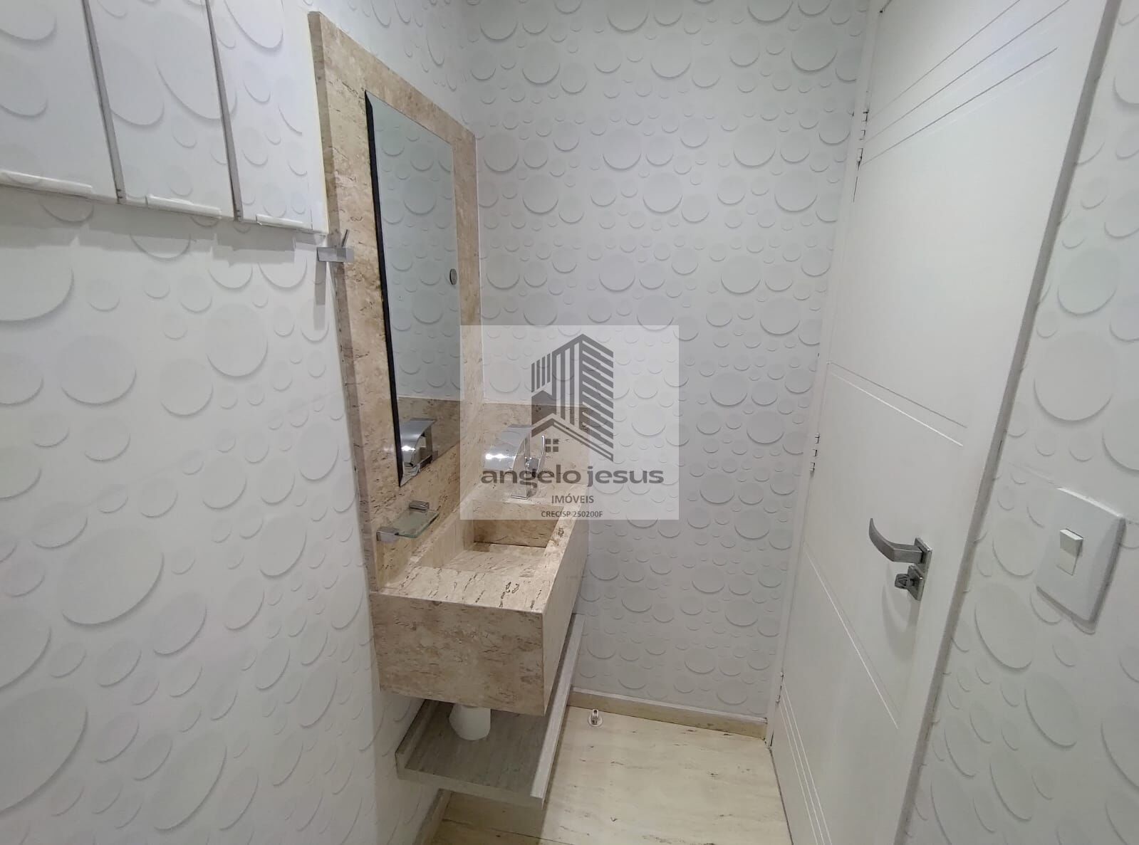 Sobrado à venda com 2 quartos, 220m² - Foto 33