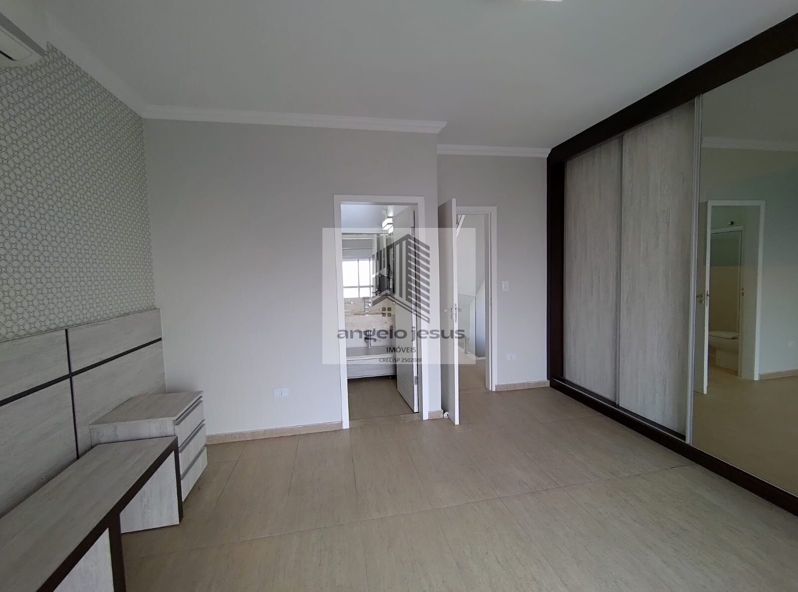 Sobrado à venda com 2 quartos, 220m² - Foto 25