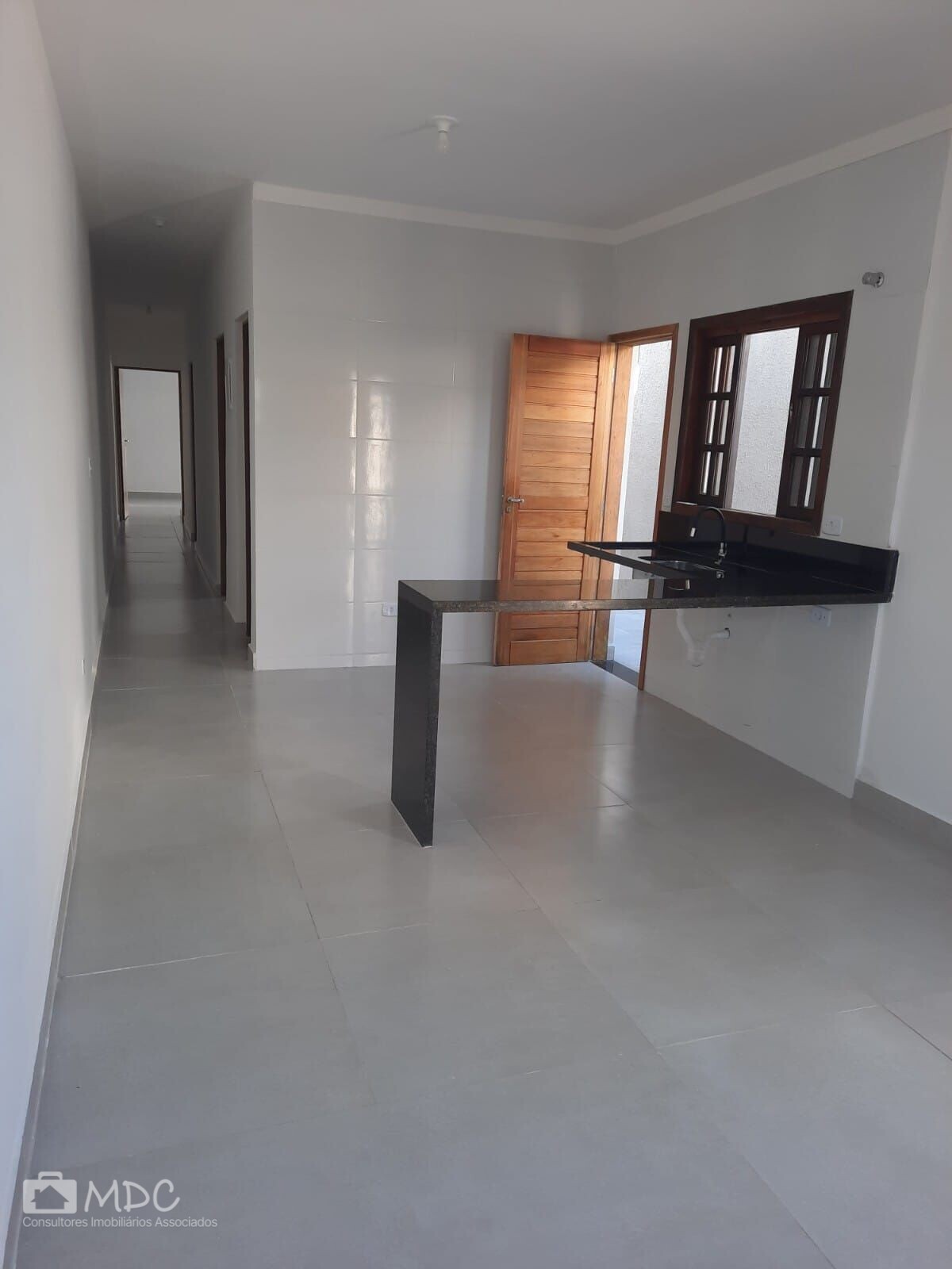 Casa à venda com 3 quartos, 74m² - Foto 11