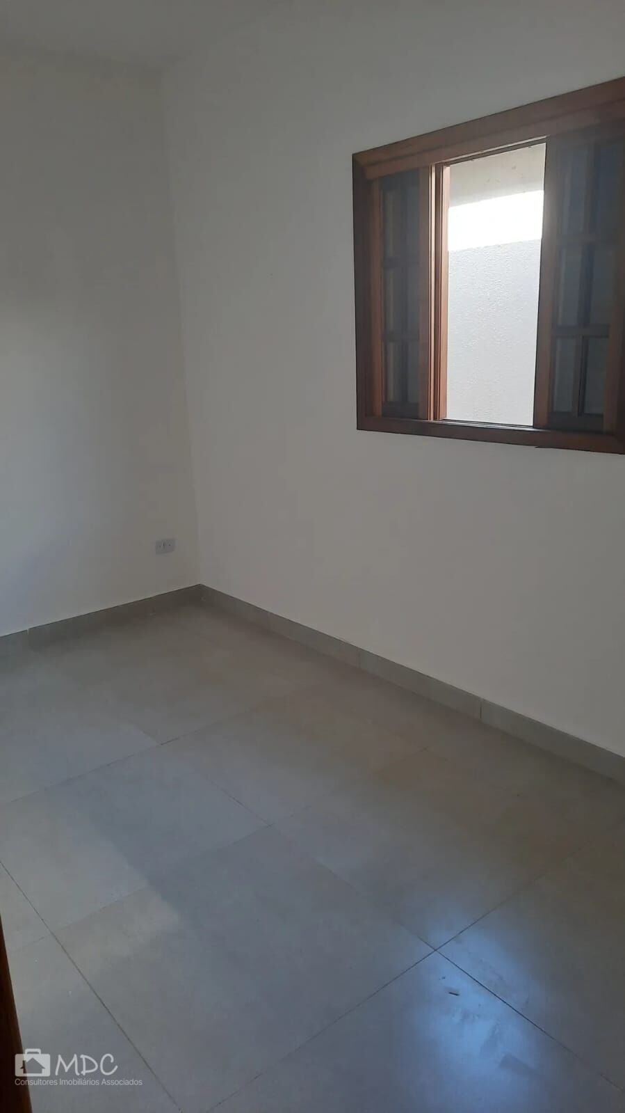 Casa à venda com 3 quartos, 74m² - Foto 12