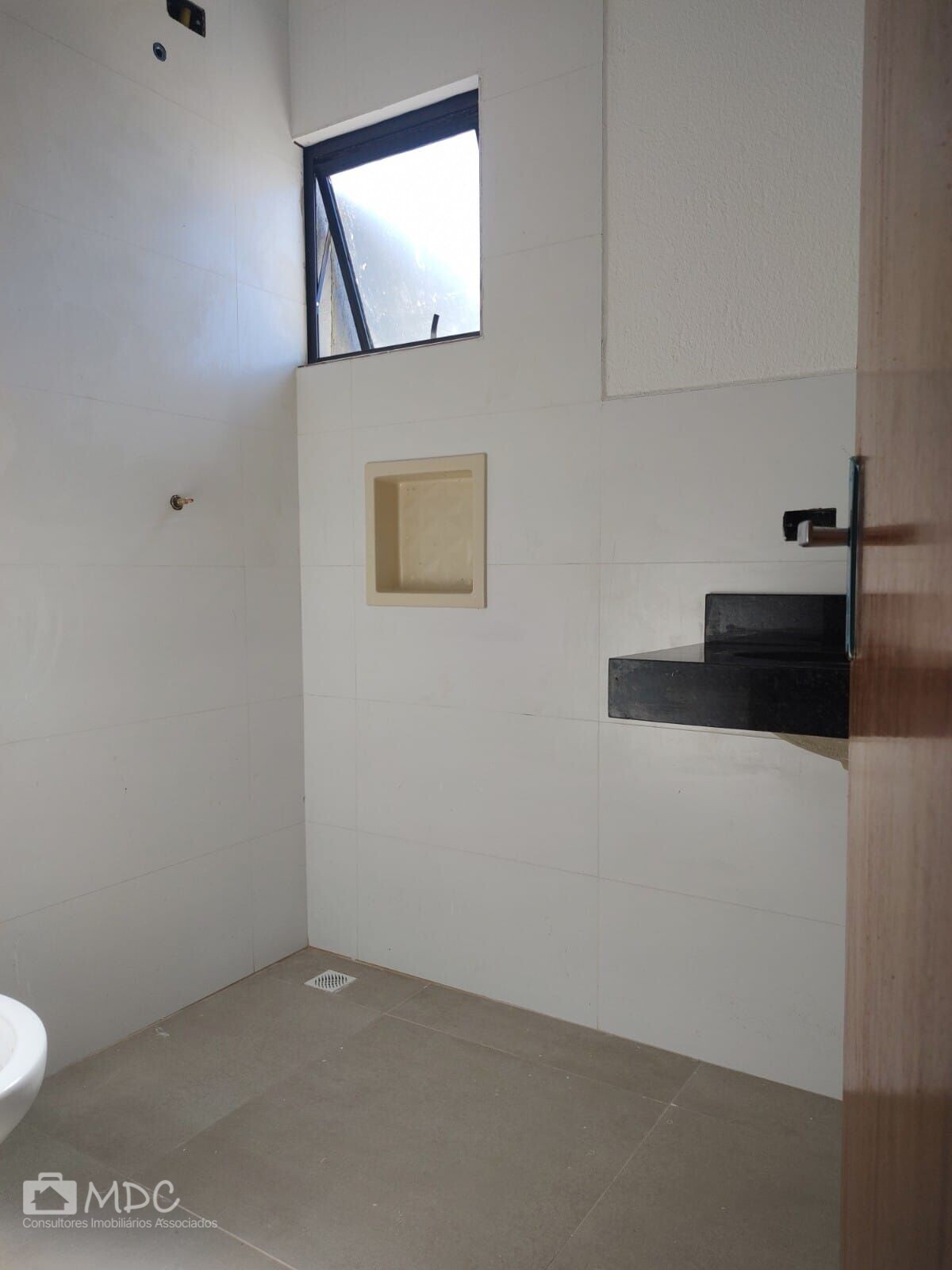 Casa à venda com 2 quartos, 55m² - Foto 18