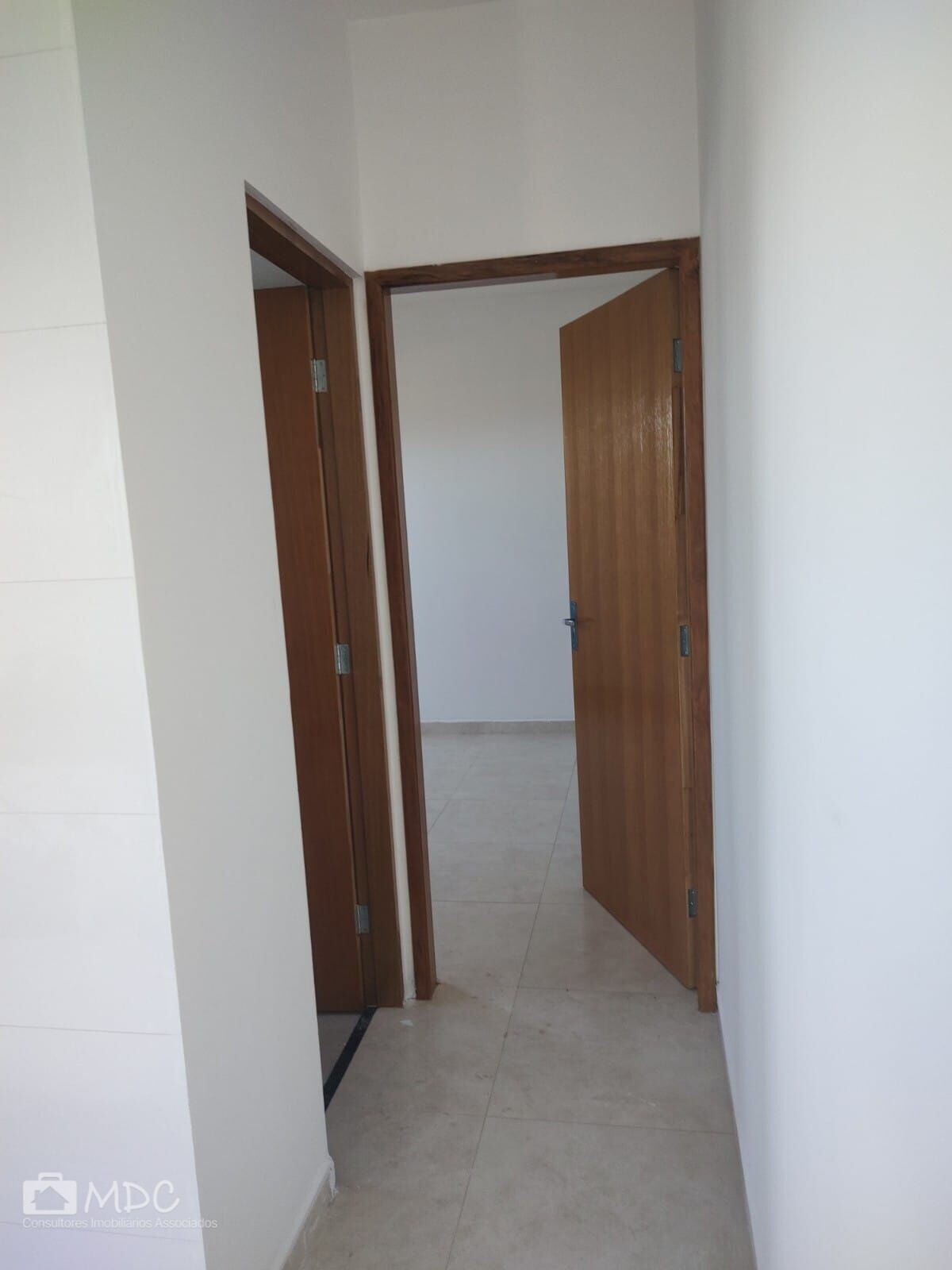 Casa à venda com 2 quartos, 55m² - Foto 19