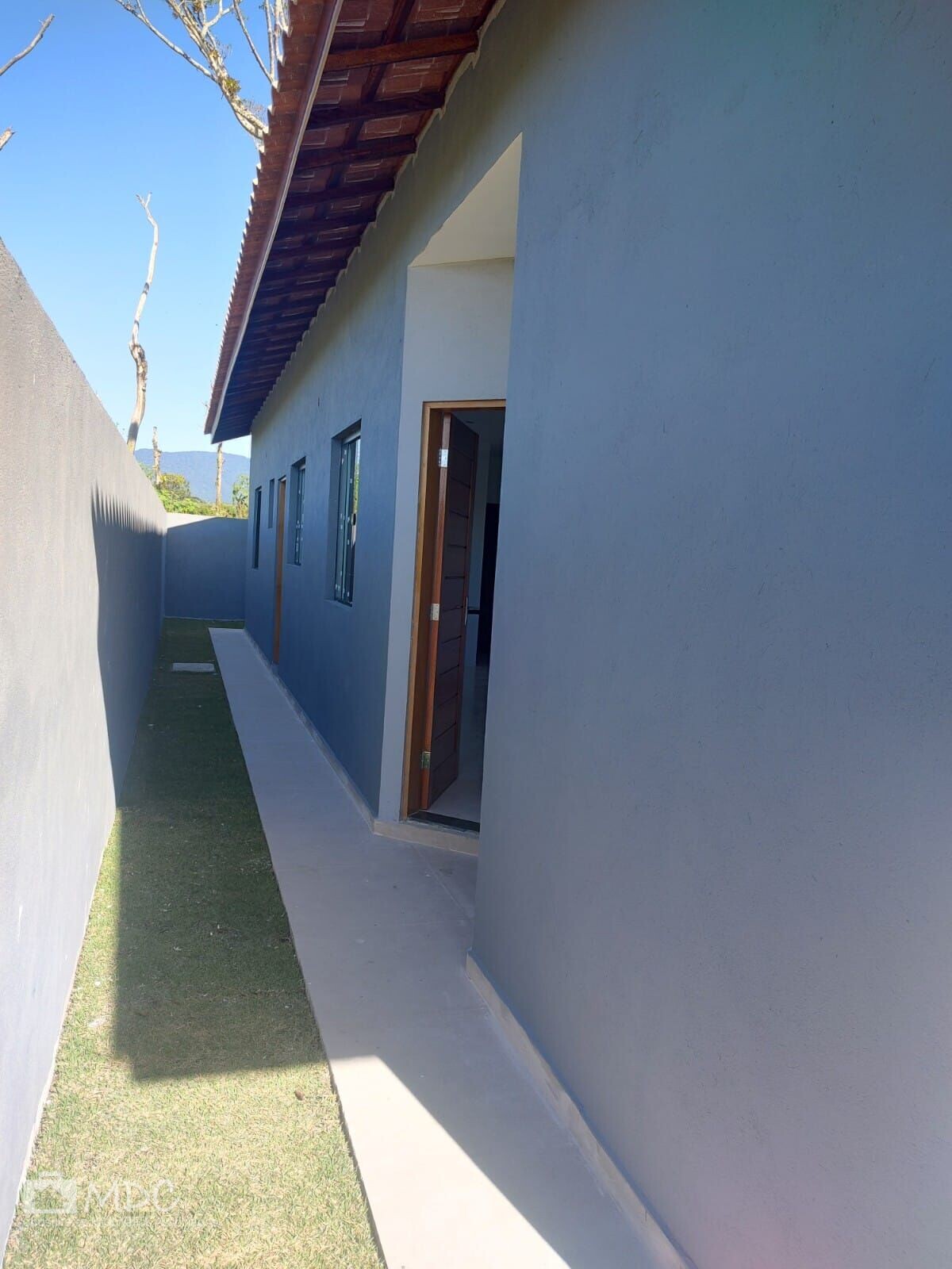 Casa à venda com 2 quartos, 55m² - Foto 10