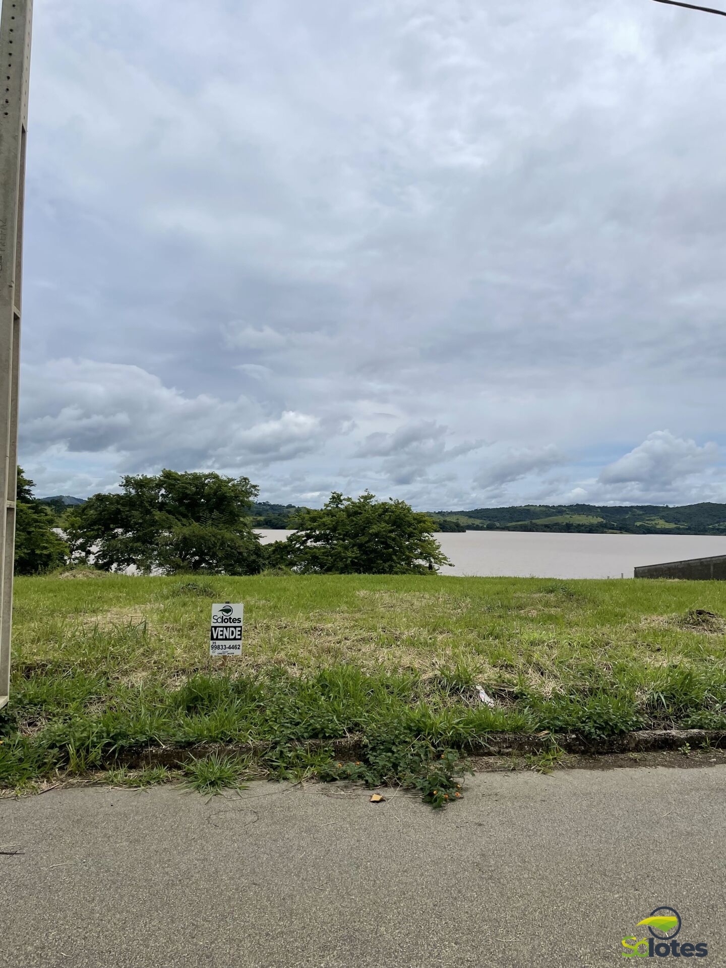 Terreno à venda no bairro Condomínio Lagoa Verde em Ijaci/MG