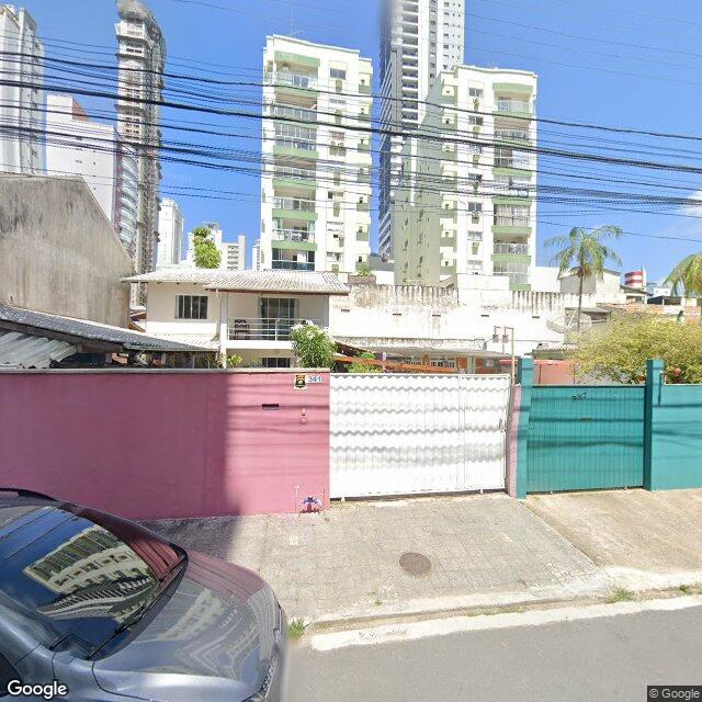 Imagem estática do "Street View" da localização