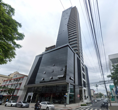Balneário Camboriú passa a ter o rooftop mais alto do país e o maior painel de LED imersivo da América Latina