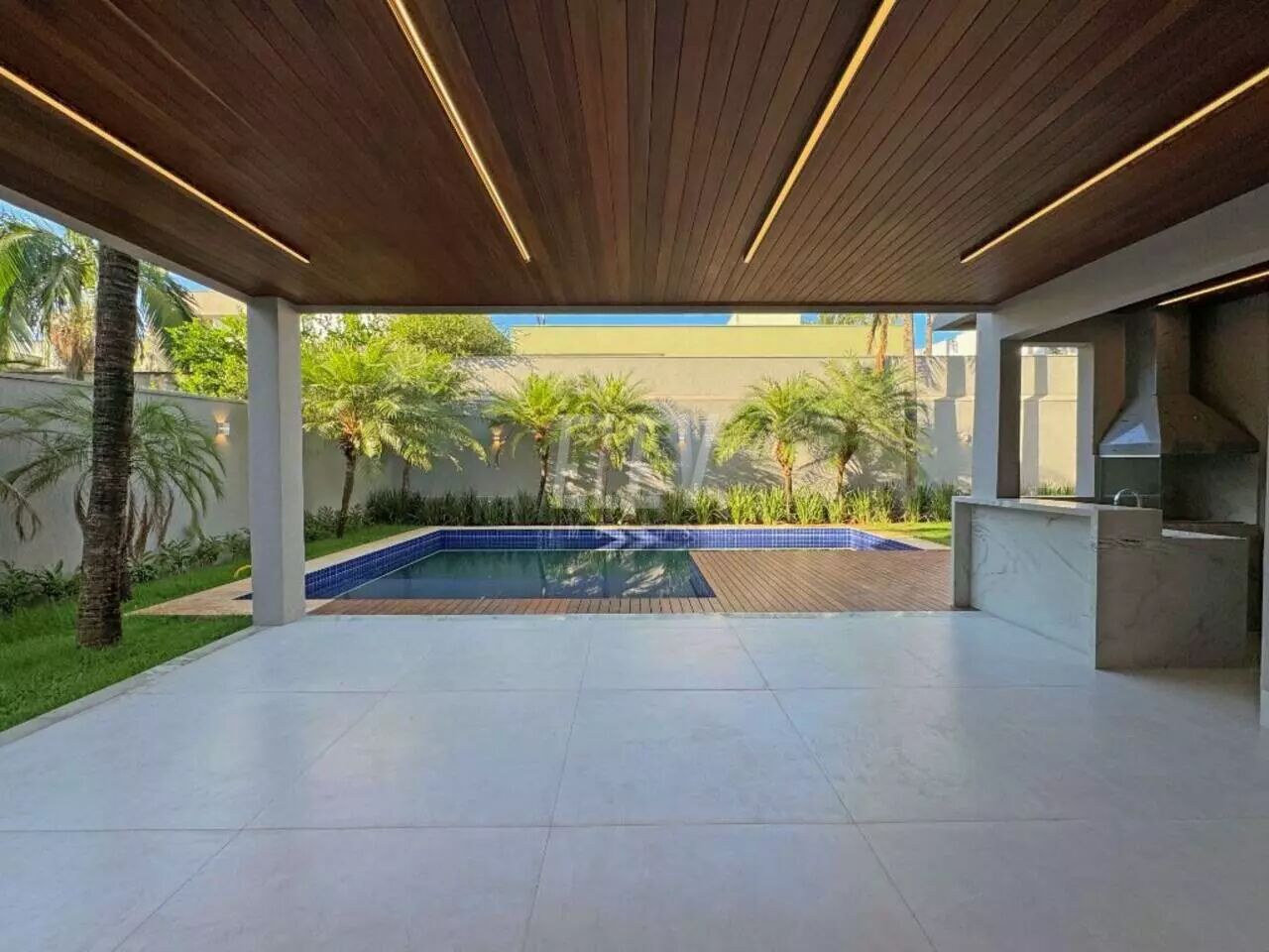 Casa de Condomínio à venda com 5 quartos, 402m² - Foto 13