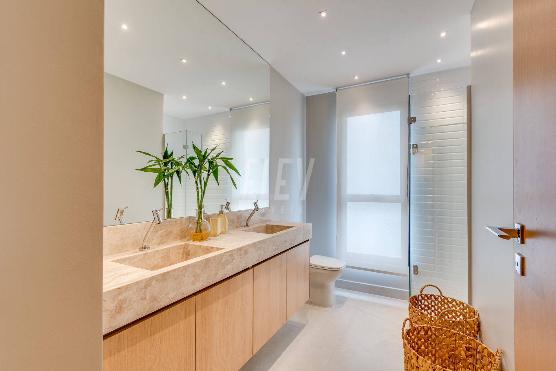 Apartamento à venda com 2 quartos, 63m² - Foto 6