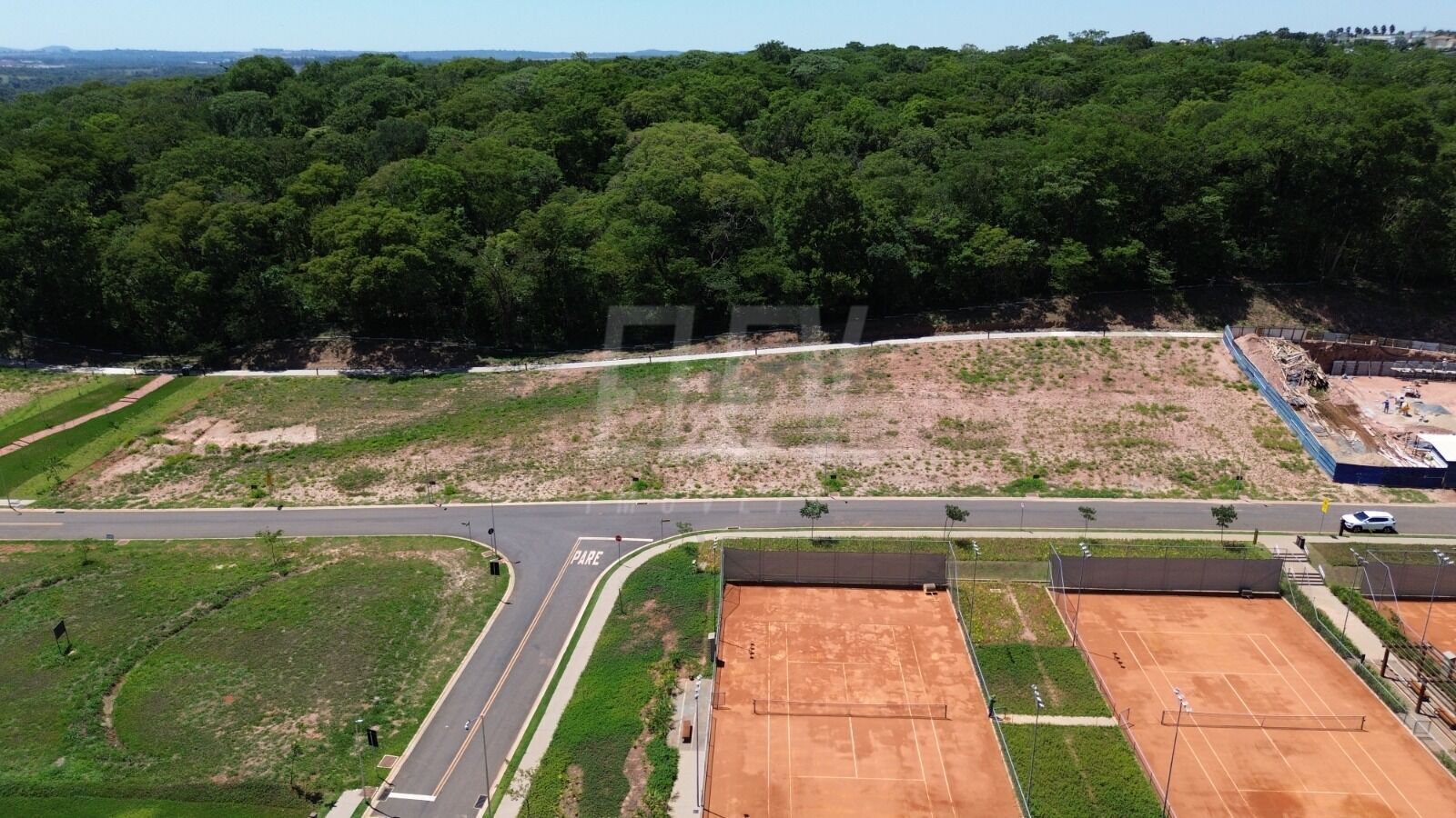 Terreno à venda, 640m² - Foto 3